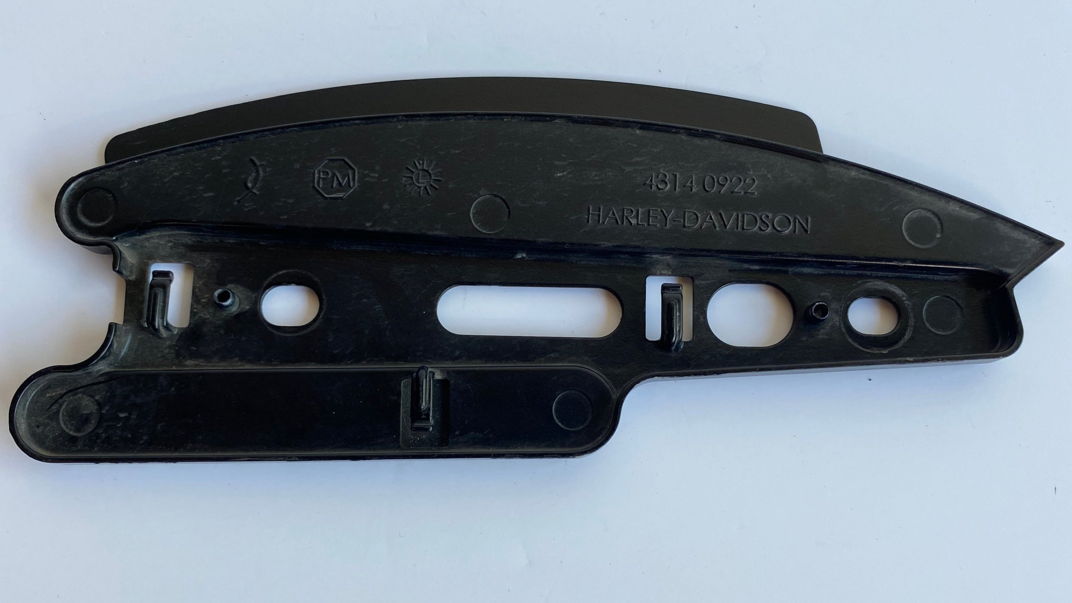Support droit de garde boue arrière Sportster Harley Davidson REF OEM 68704-07