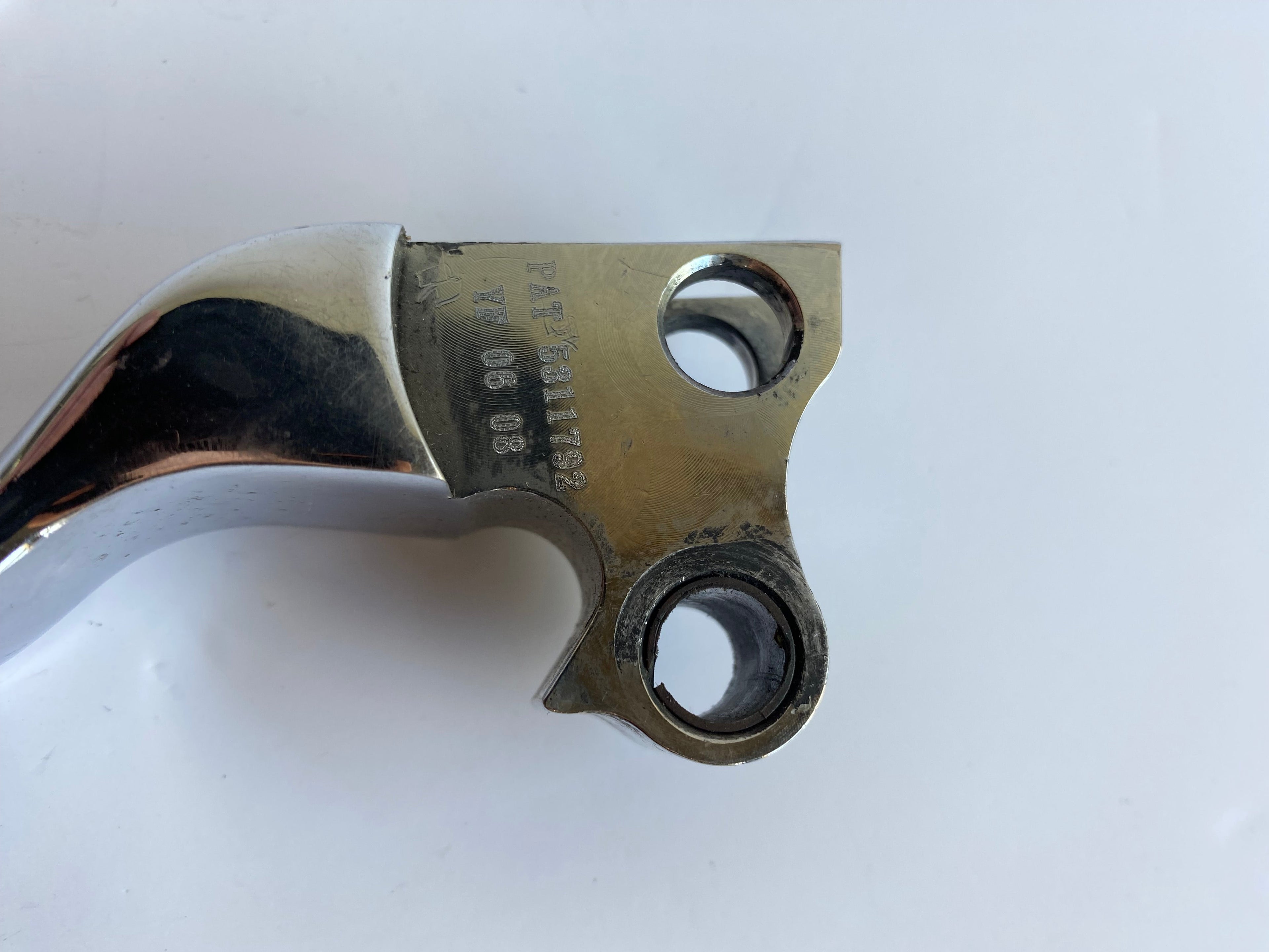 Levier d'embrayage a câble chromé Harley Davidson REF OEM : 45015-96