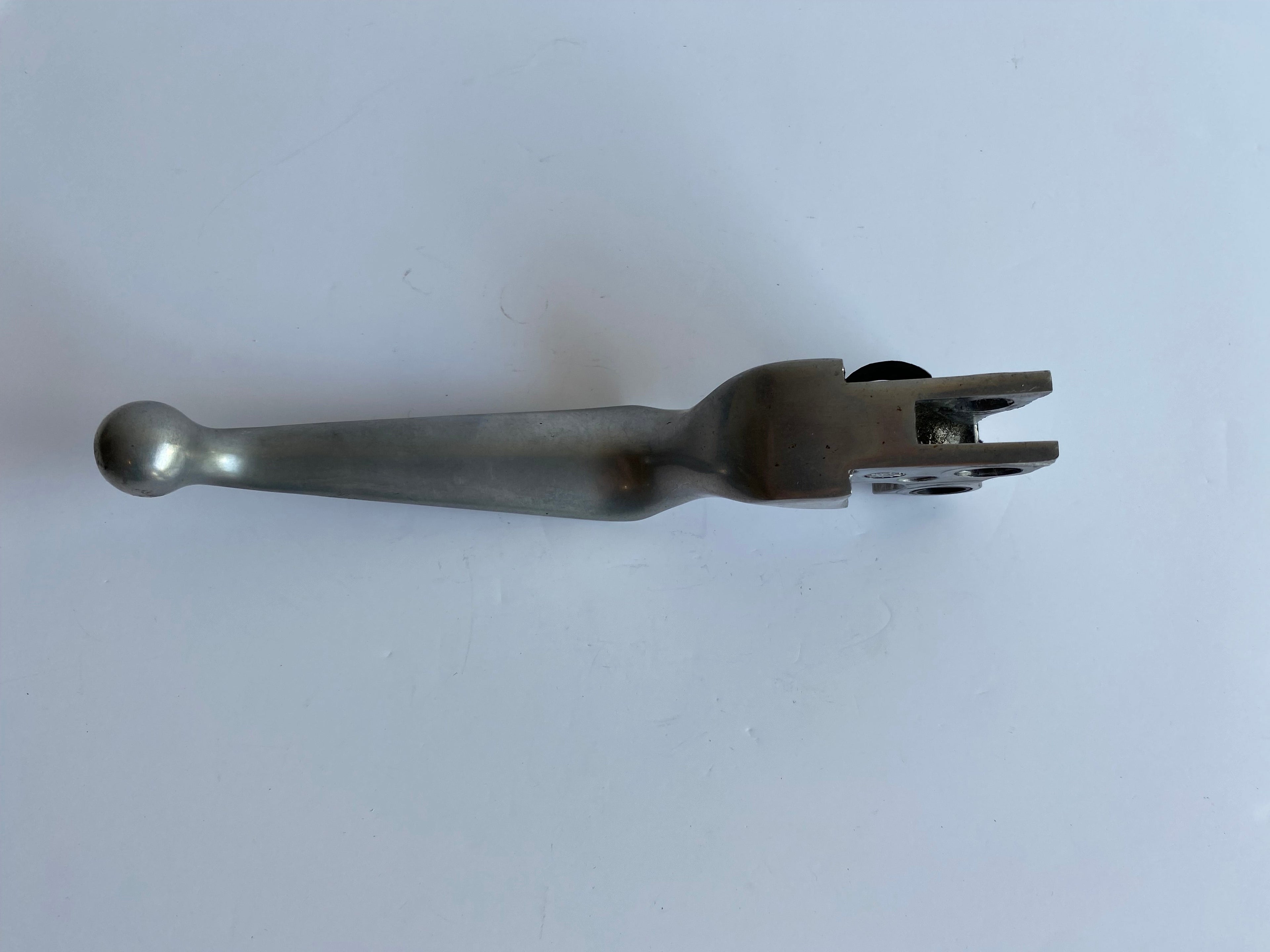 Levier d'embrayage à câble Harley Davidson REF OEM : 45015-96