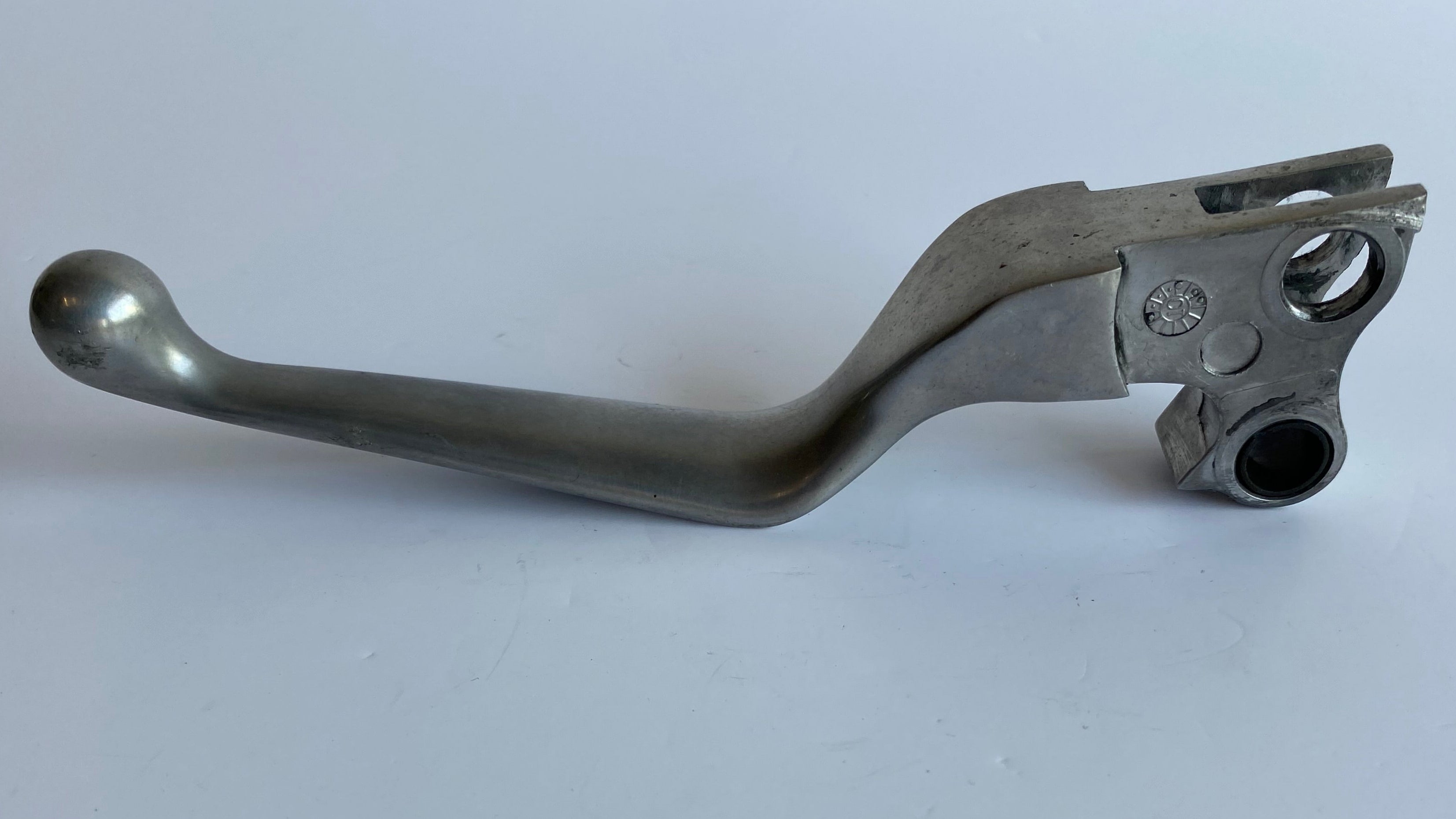 Levier d'embrayage à câble Harley Davidson REF OEM : 45015-96