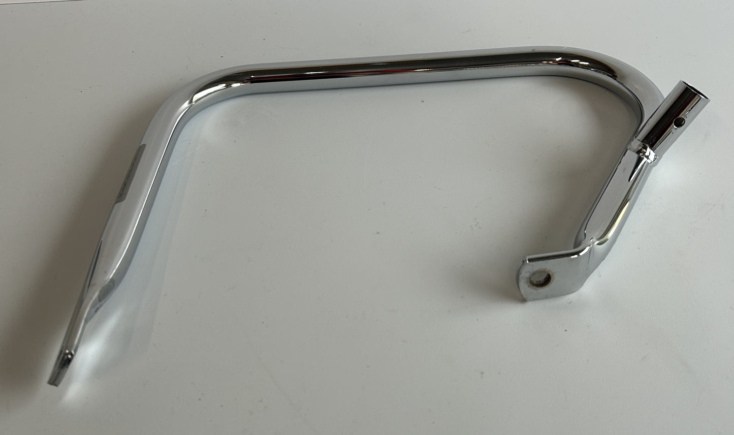 Crash bar arrière protection sacoche droite Harley Davidson REF OEM 49176-97