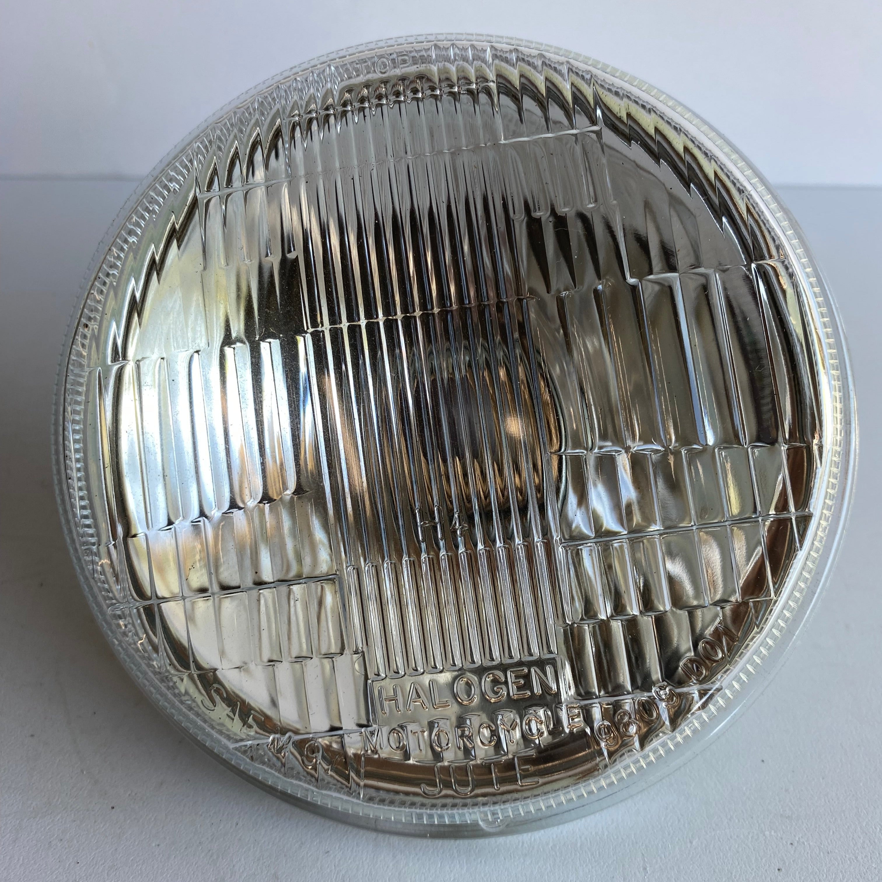 Optique de phare 5-3/4 USA ampoule H4 Harley Davidson REF OEM 67698-81D