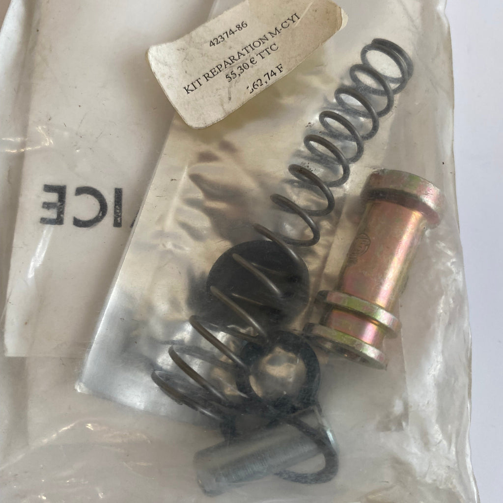 Kit de réparation de maitre cylindre de frein arrière 5/8 Harley Davidson REF OEM 42374-86