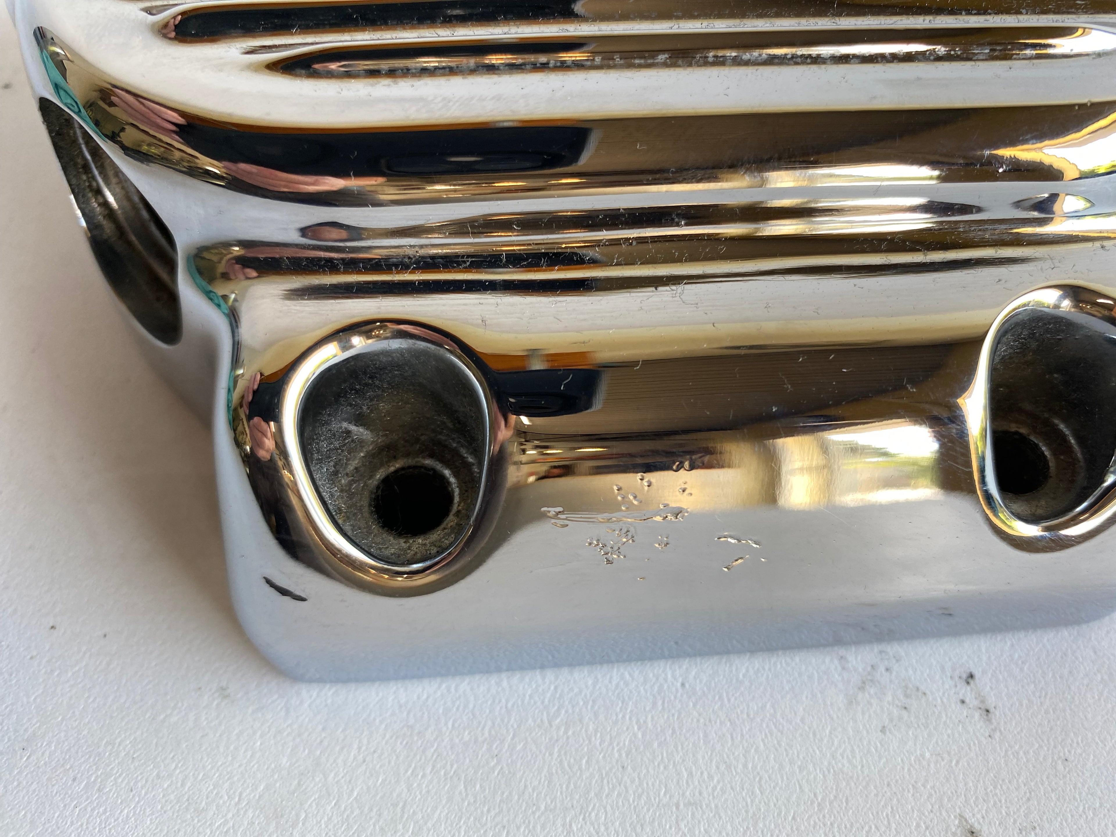Harley Davidson Right Side Gearbox Cover OEM REF: 37105-87A