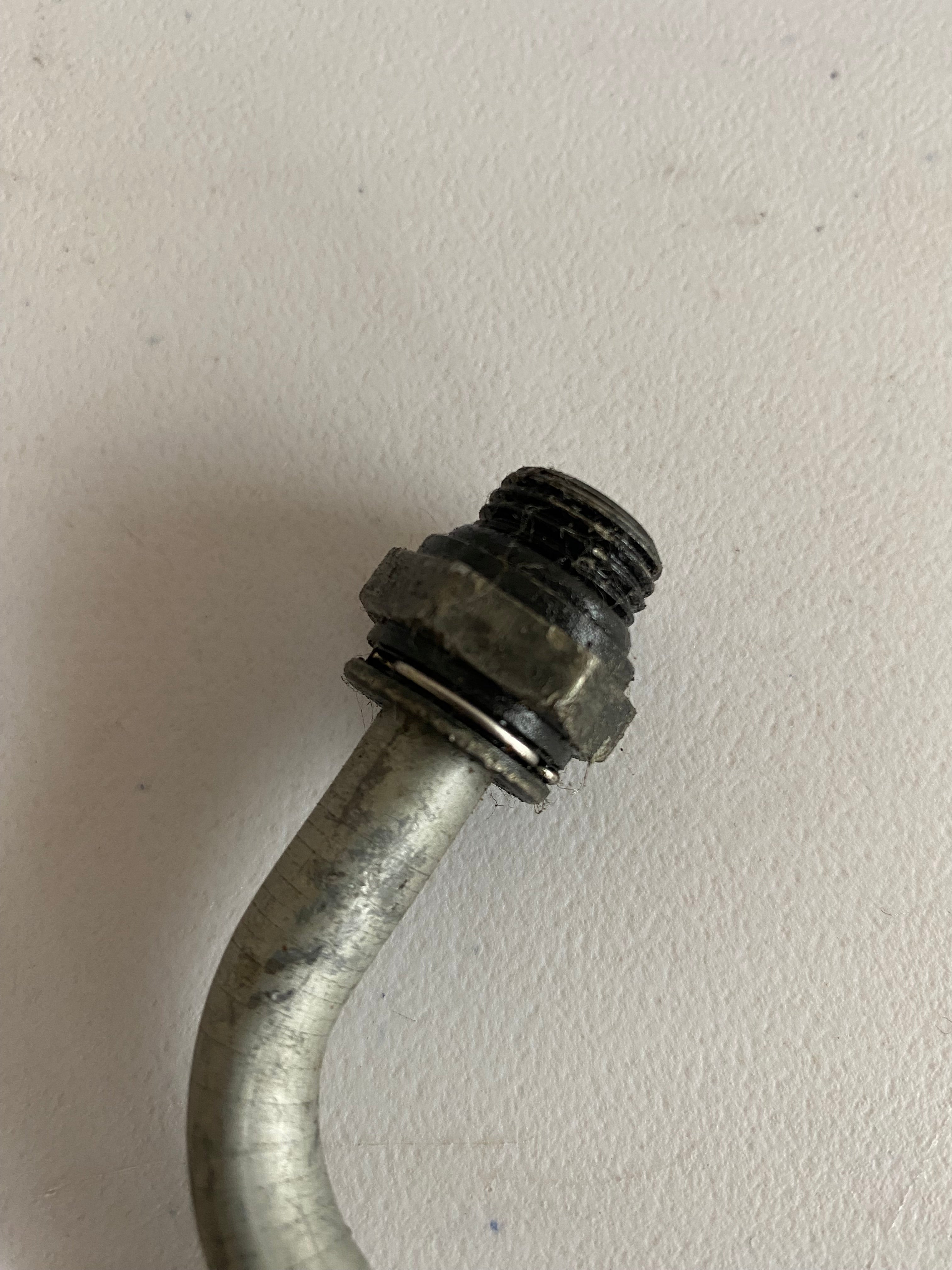 BUELL oil pump return hose OEM REF: HS0023.1AK
