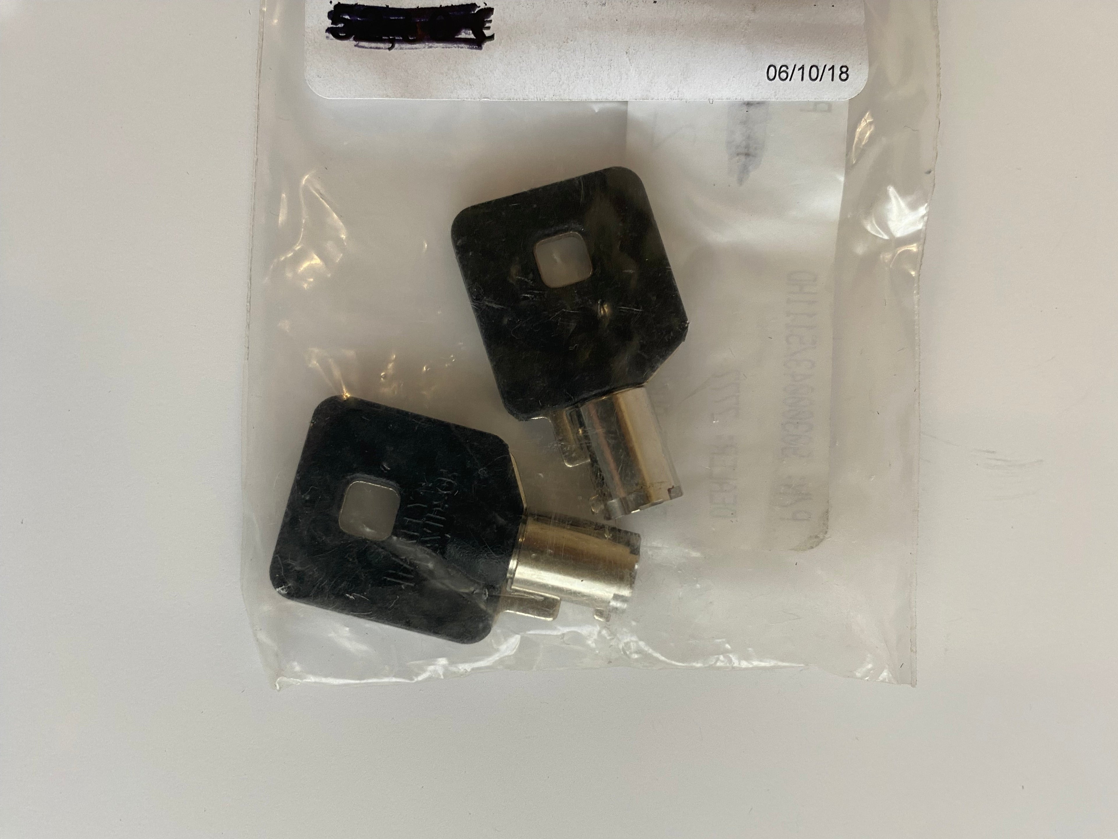 Jeu de 2 clés tubulaires Harley Davidson code 5111 REF OEM 90300043