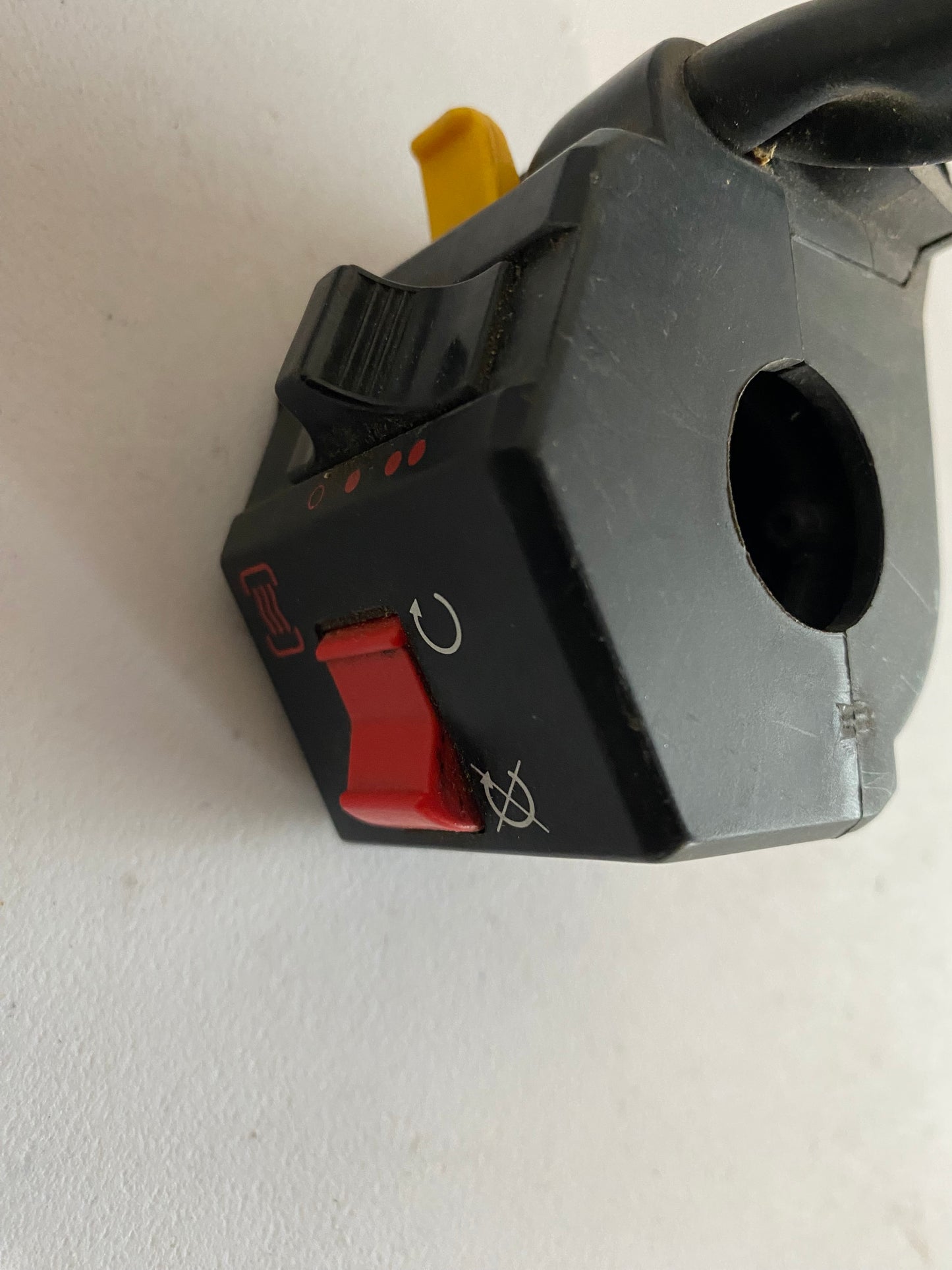Commodo droit BUELL XB avec commande poignées chauffantes  REF OEM : N1050.1AK
