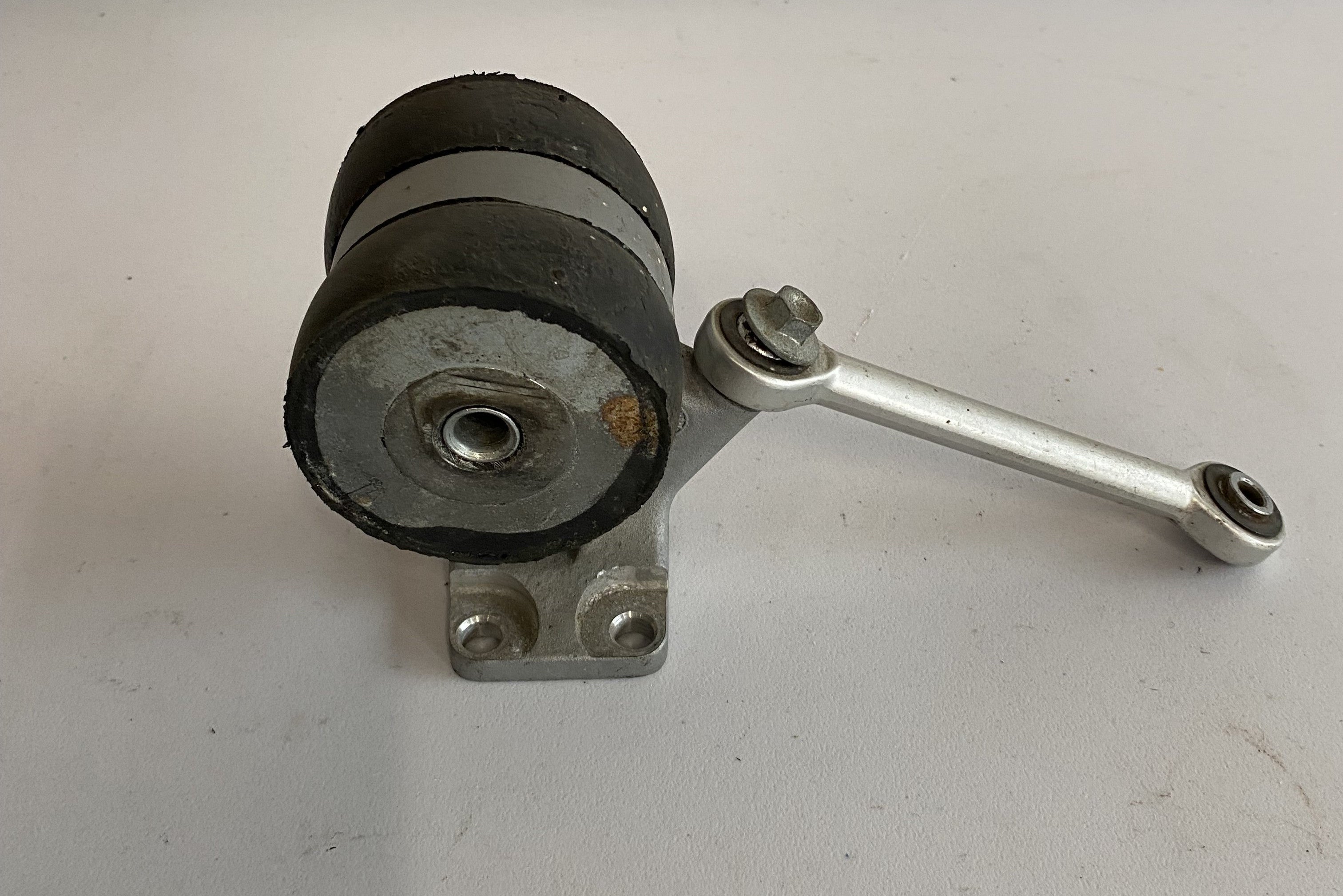 BUELL XB rear engine silent block REF OEM: L0502.02A8 / L0500.02A8