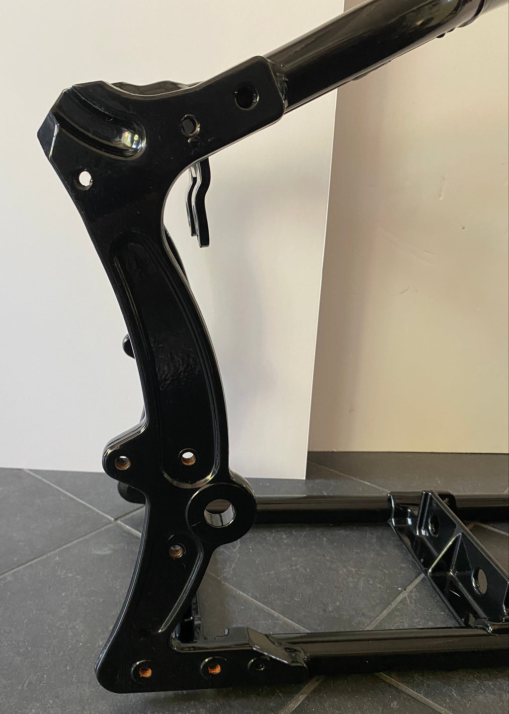 Cadre avec bras oscillant de Softail Twin Cam Harley Davidson REF OEM 47008-00C