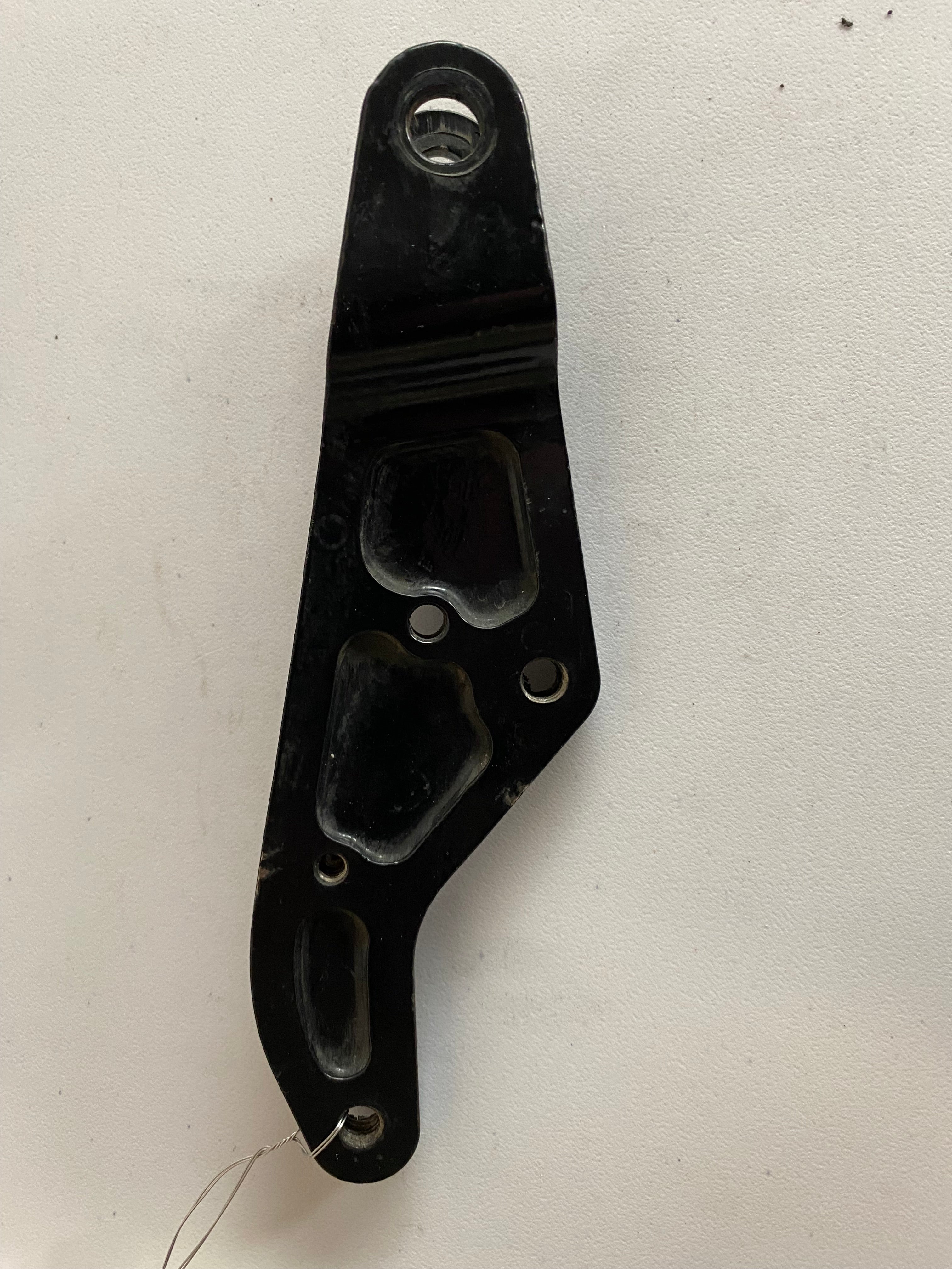 BUELL M2 shock absorber mount REF OEM: K0407.8H
