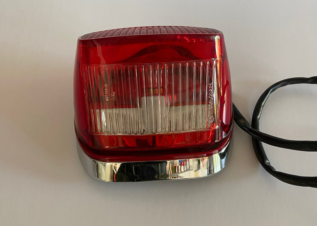 Komplettes Rücklicht für Harley Davidson, Ref. OEM: 68049-93B