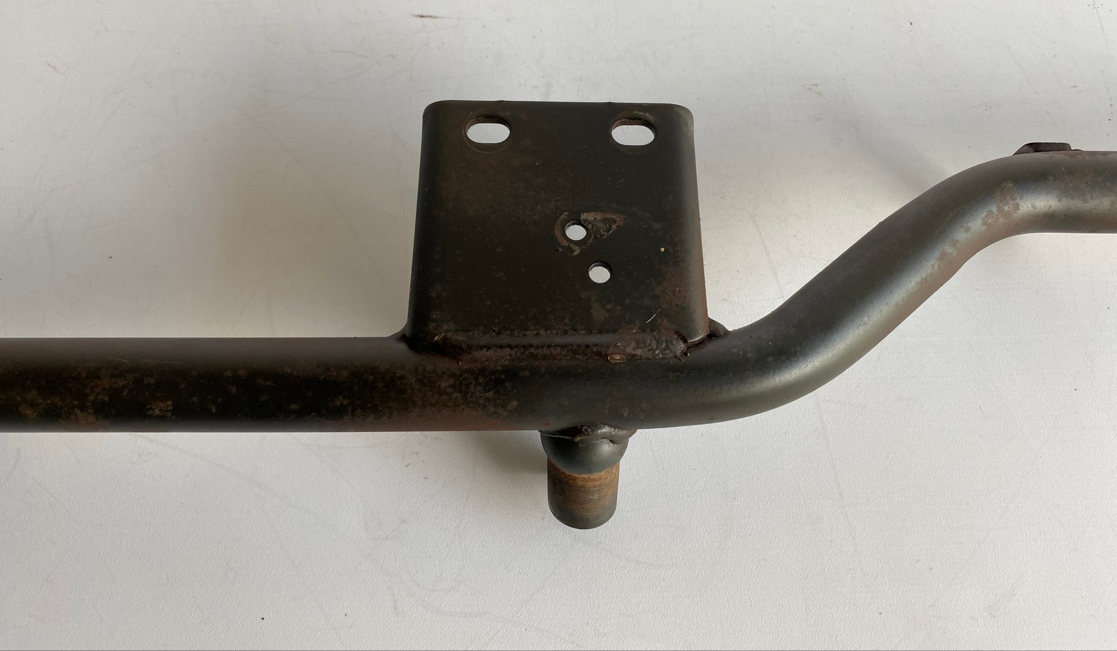 InterConnect Muffler Bracket Softail Harley Davidson Exhaust REF OEM 66737-07