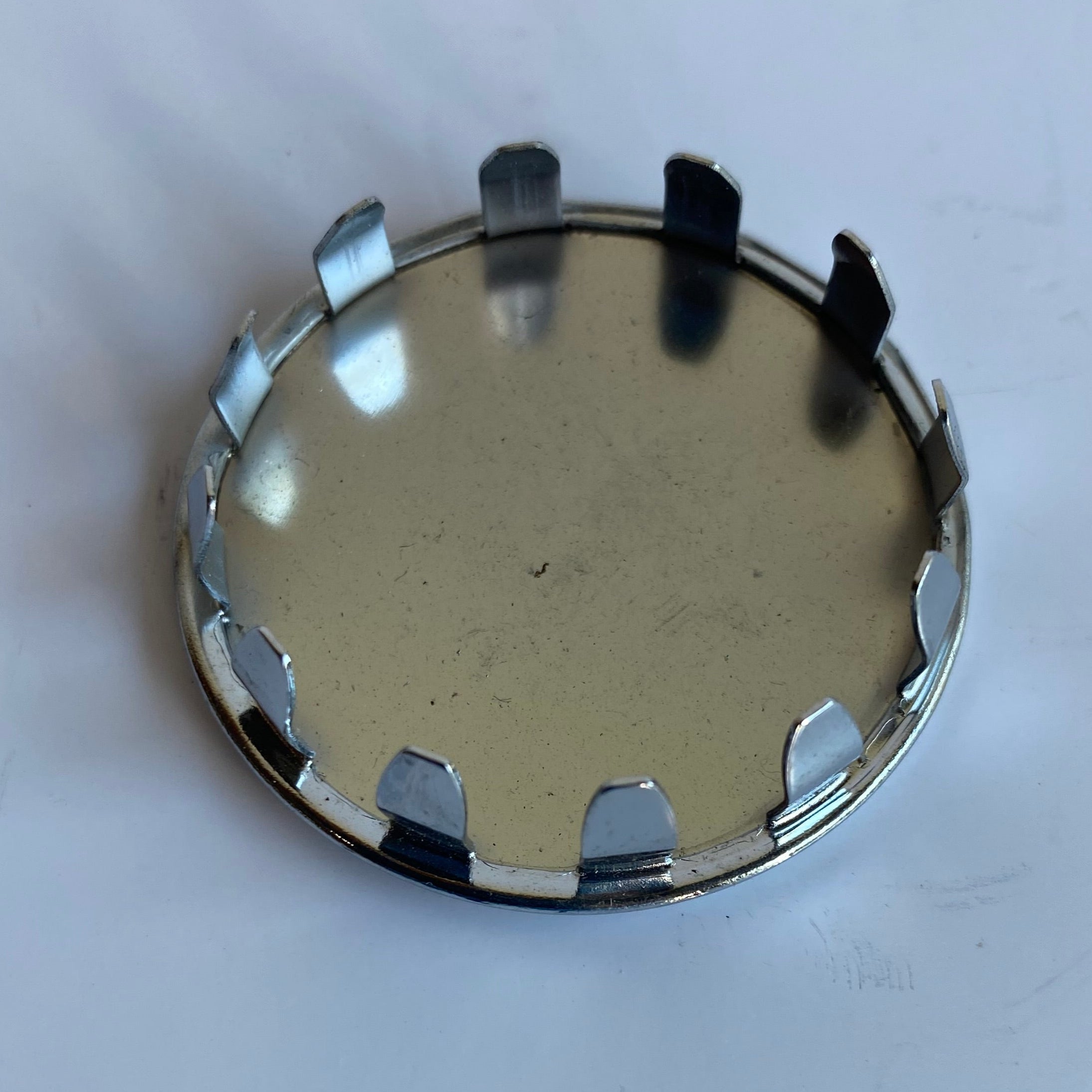 Cache trou chromé bras oscillant Dyna Harley Davidson REF OEM 67859-90