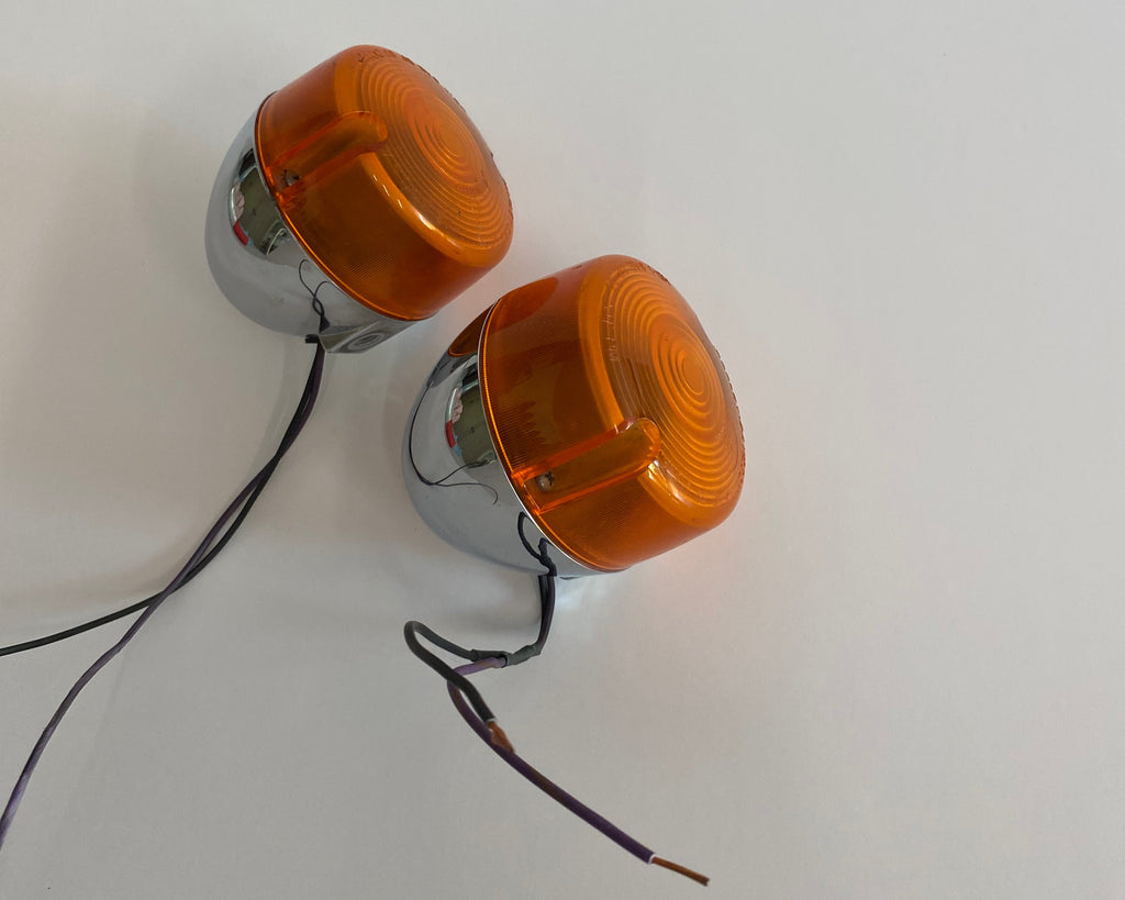 Jeu de 2 clignotants origine Harley Davidson REF OEM 68407-86