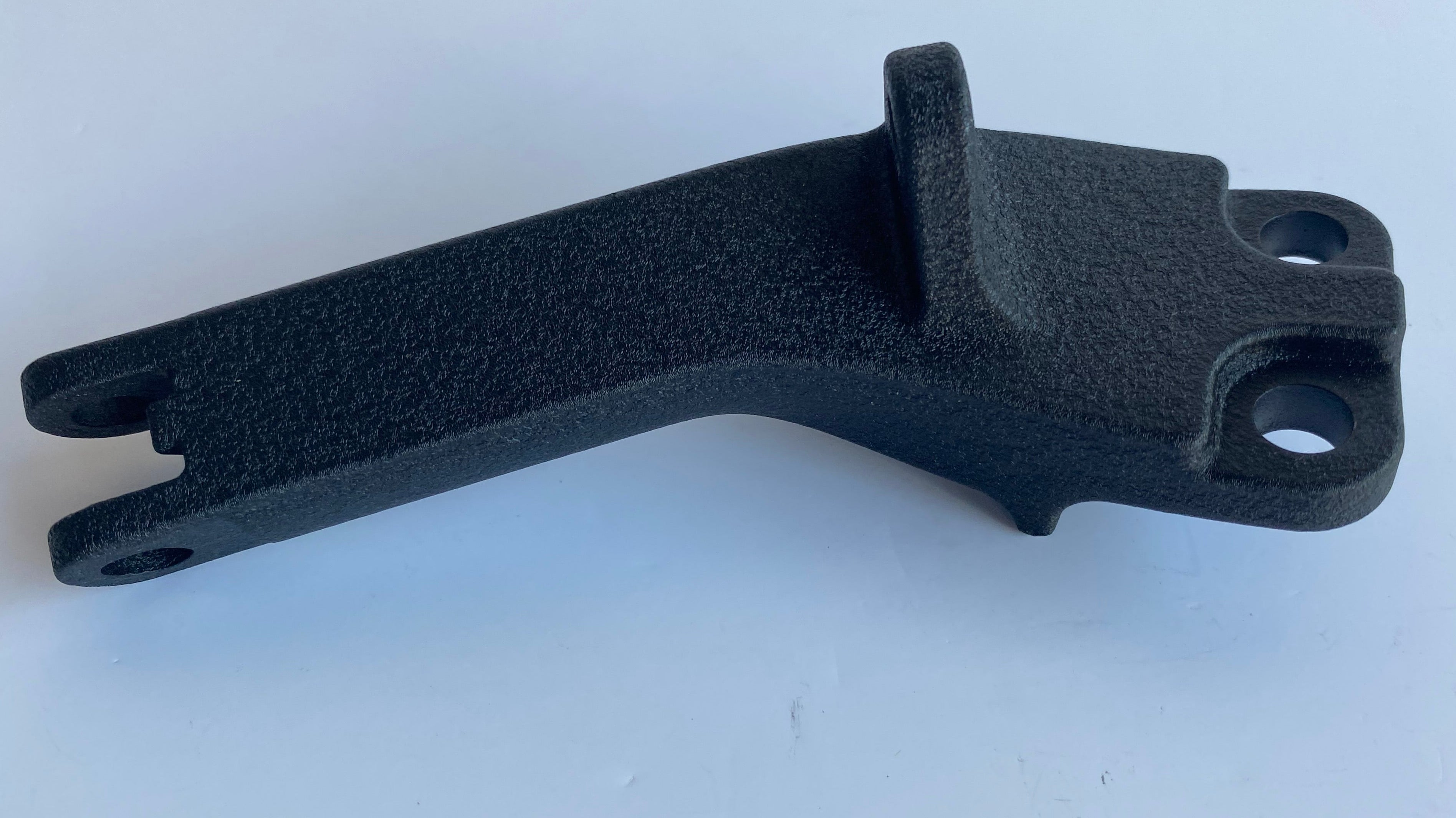 Support de cale pied passager gauche Dyna Harley Davidson REF OEM 49230-06