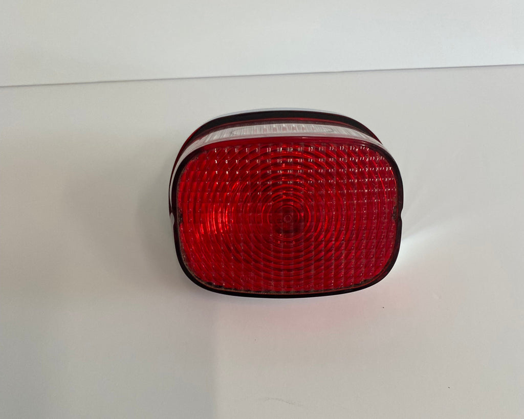 Komplettes Rücklicht Harley Davidson REF OEM: 68141-04 & 68066-99A
