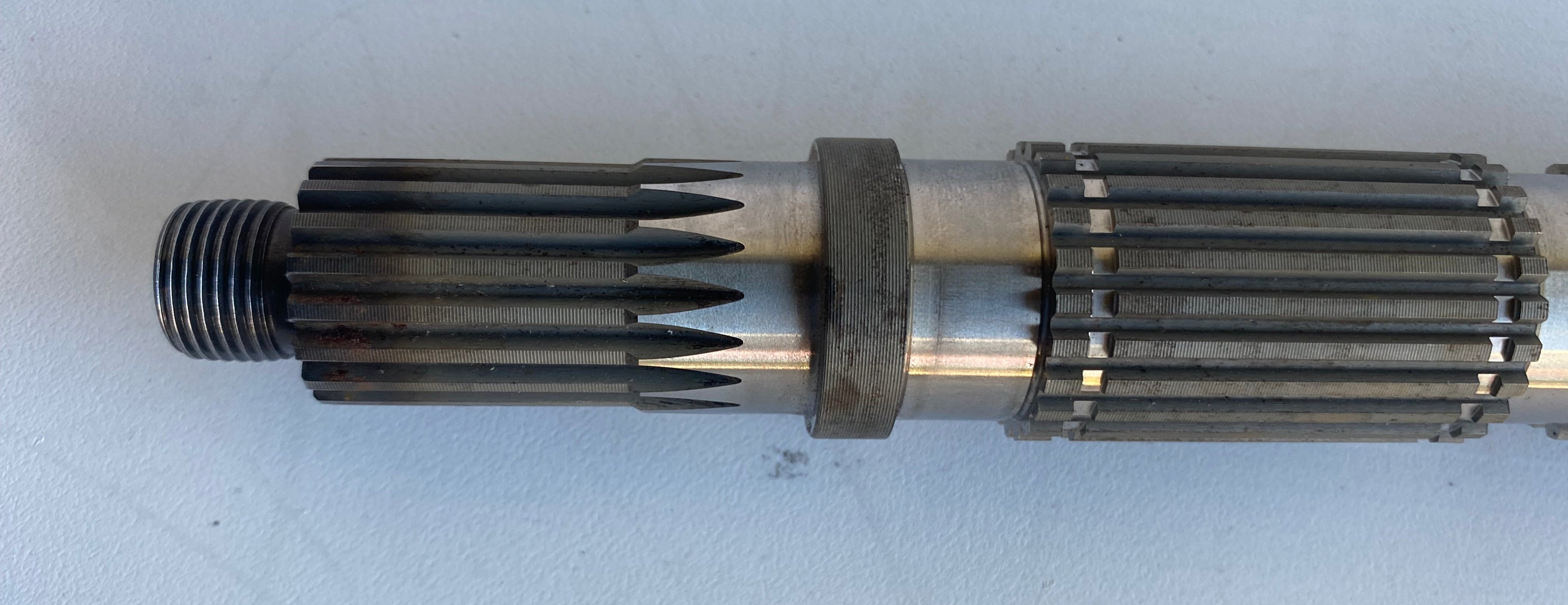 Arbre principal de boite à vitesses Sportster 5 vitesses Harley Davidson REF OEM 35640-89
