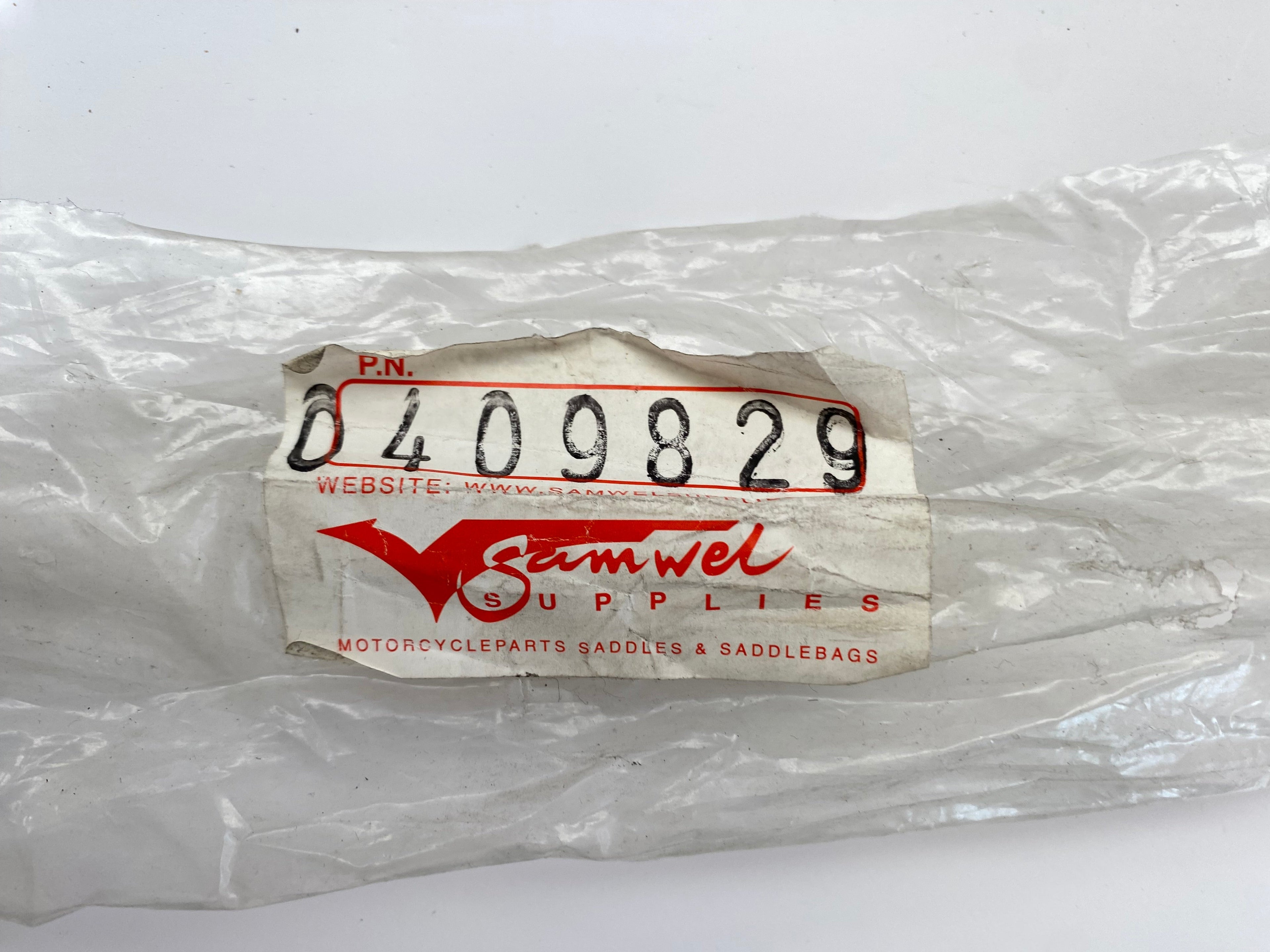 Axe roue avant pour fourche Springer Harley Davidson REF WW 28-659