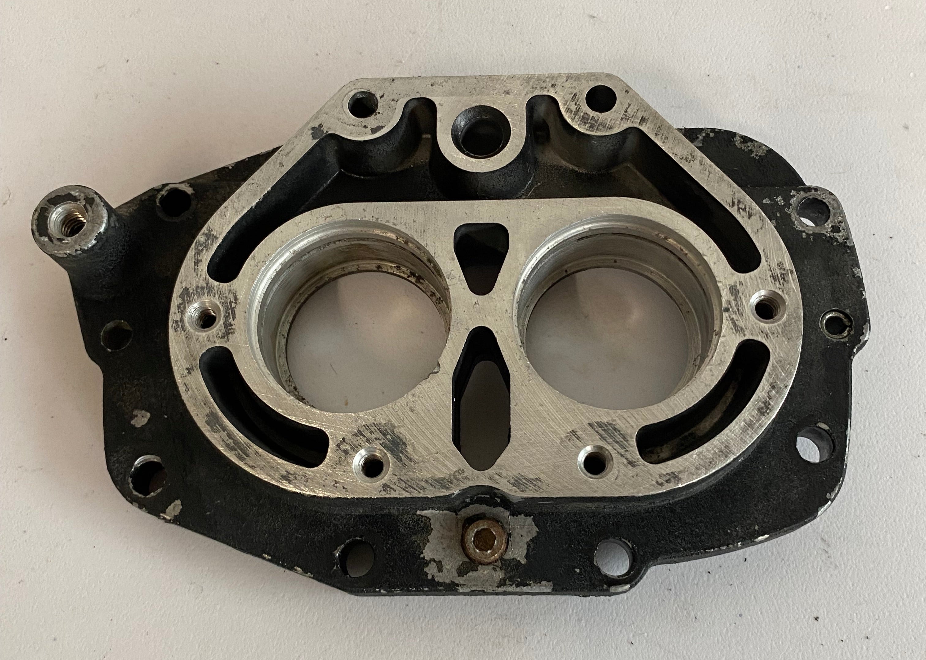 Platine de roulement de boite à vitesses Harley Davidson REF OEM : 35261-87