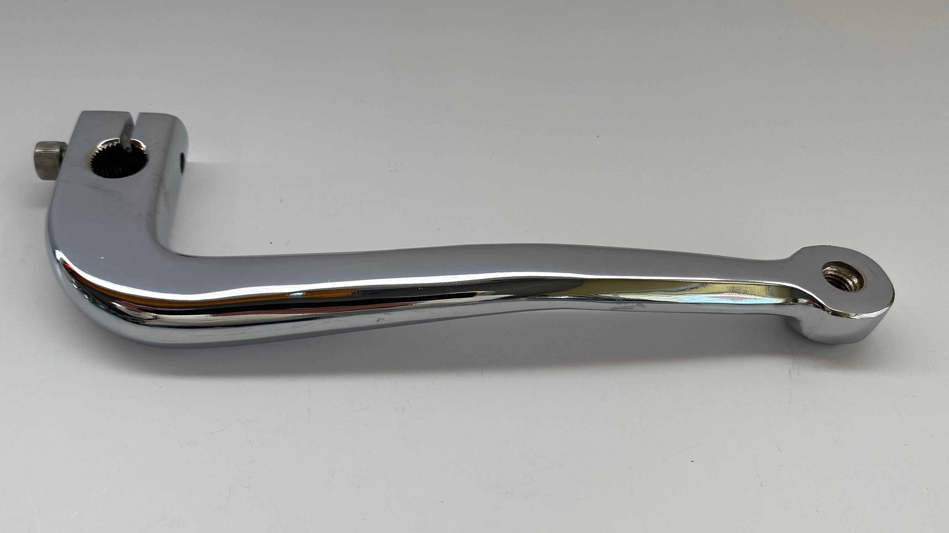 Sélecteur de vitesse chromé Dyna Harley Davidson REF OEM 34564-90B