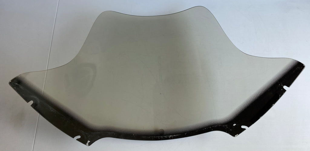 Pare brise fumé 15 pouces Road Glide Harley Davidson REF 57400270