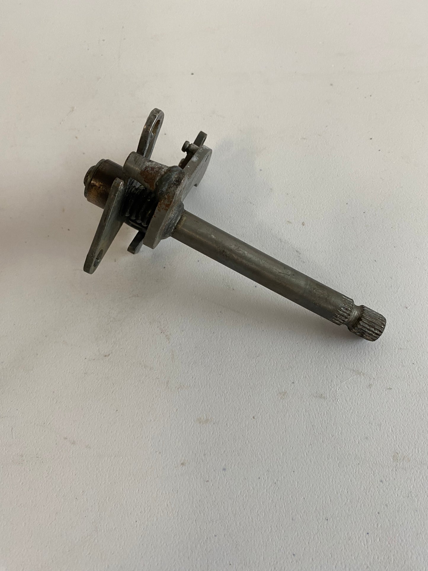 Axe de sélecteur de vitesses Harley Davidson REF OEM : 34015-91