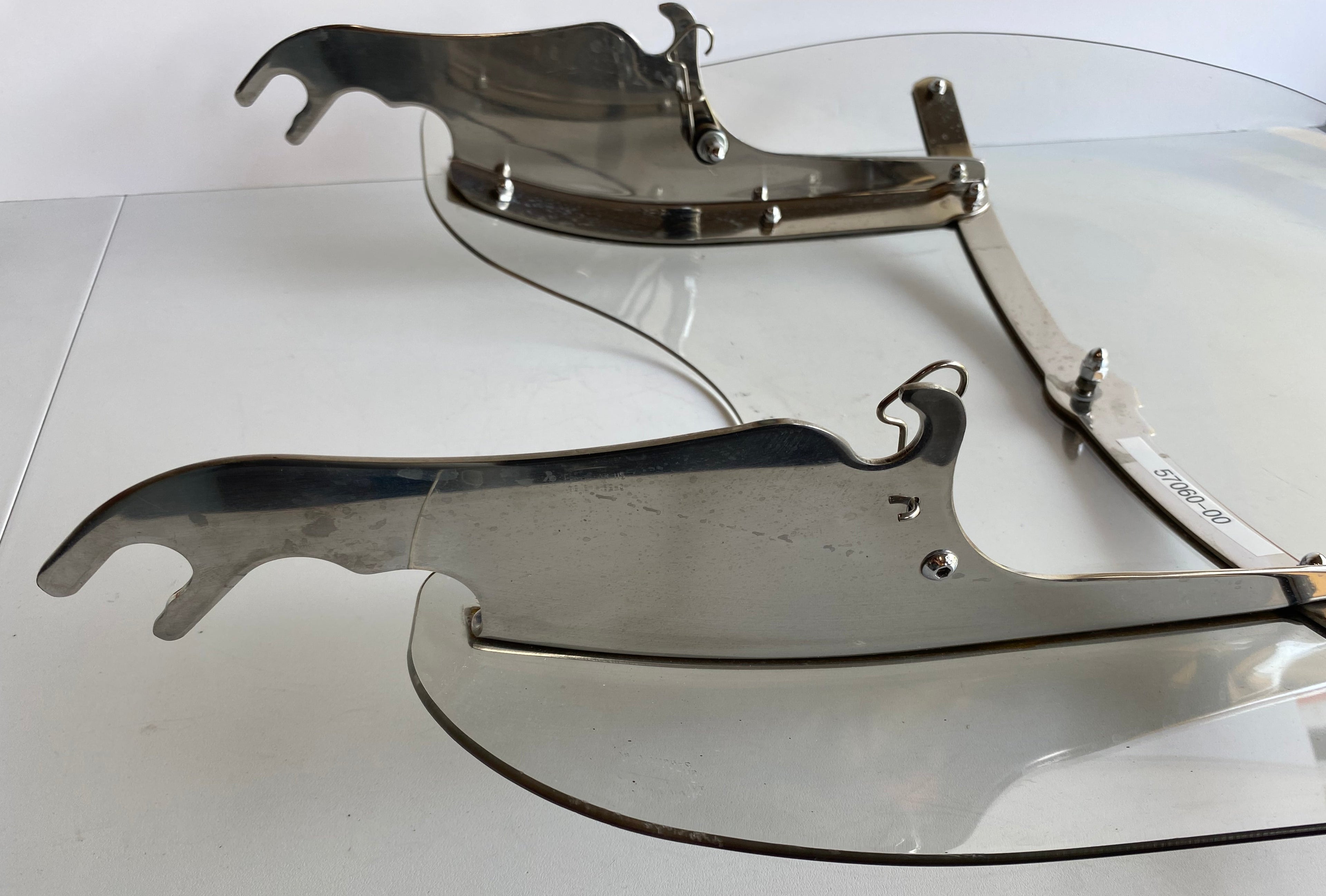 Pare brise 20 pouces anniversaire 2003 Softail Harley Davidson REF OEM 57060-00