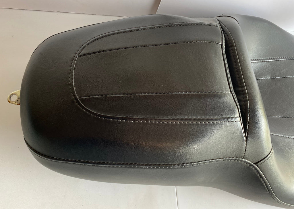 Selle duo Touring Harley Davidson REF OEM 52000142