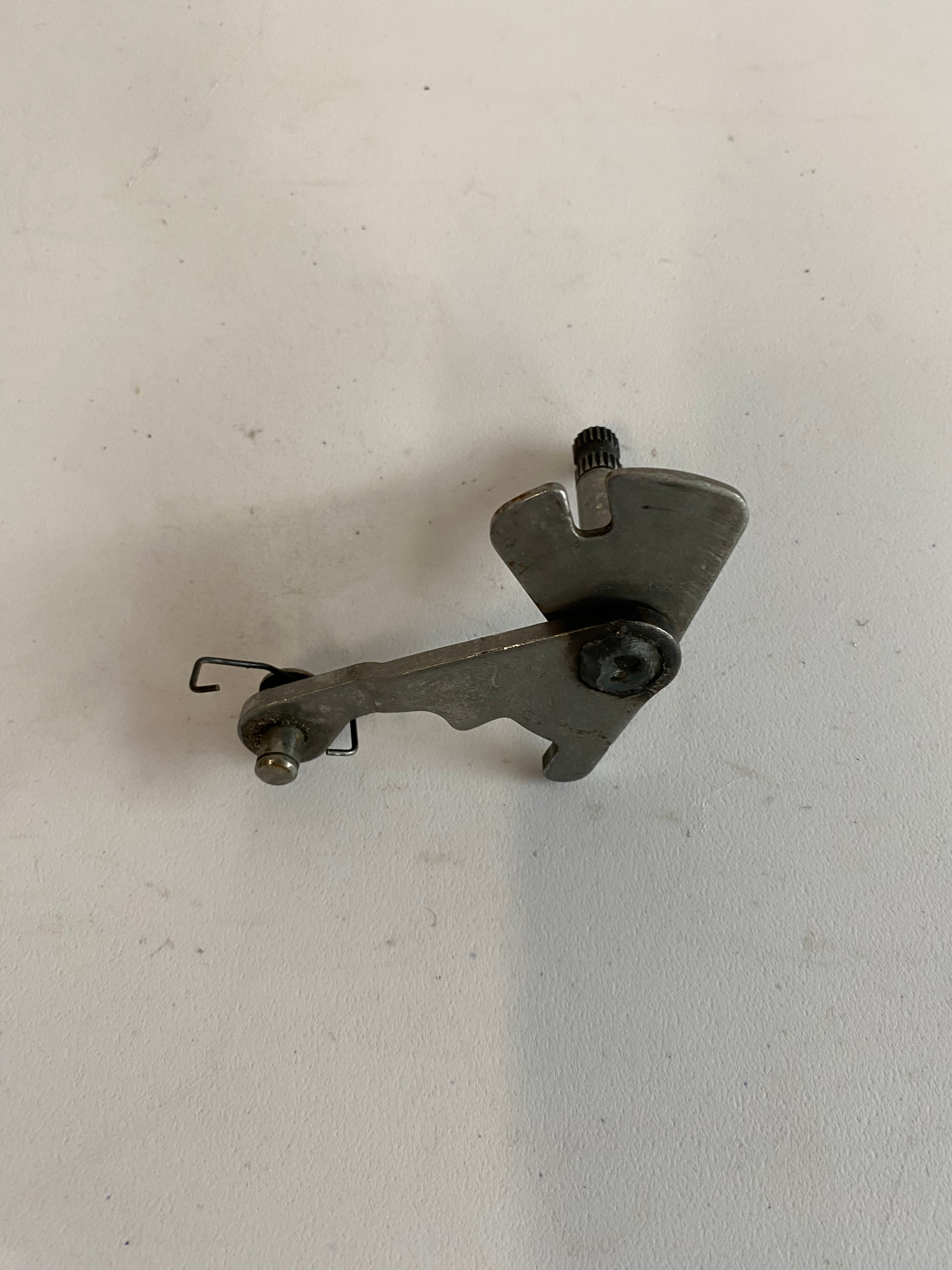 Axe de sélecteur EVO 1340 Harley Davidson REF OEM : 34084-86A