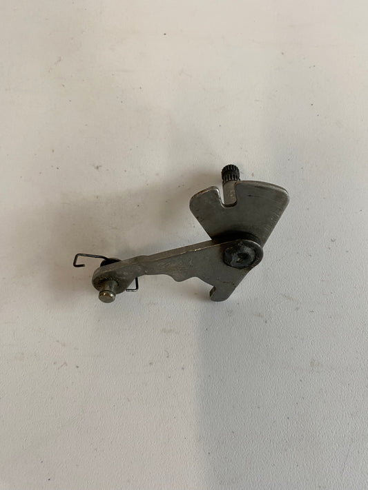 Axe de sélecteur Harley Davidson REF OEM : 34084-86A