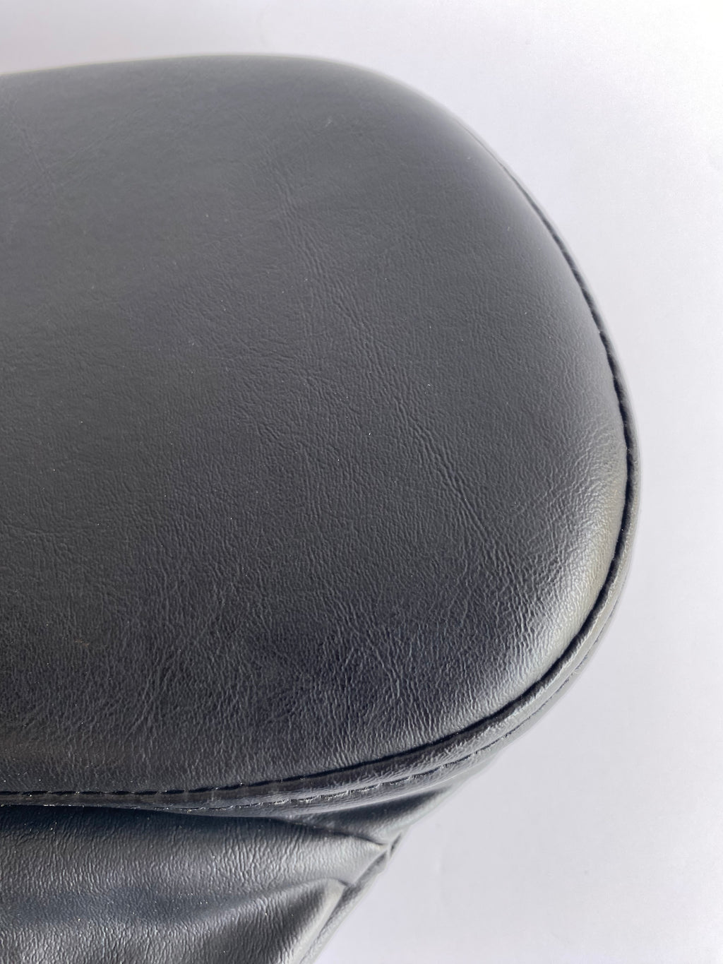 Harley Davidson Touring Driver Backrest REF 52914-09A