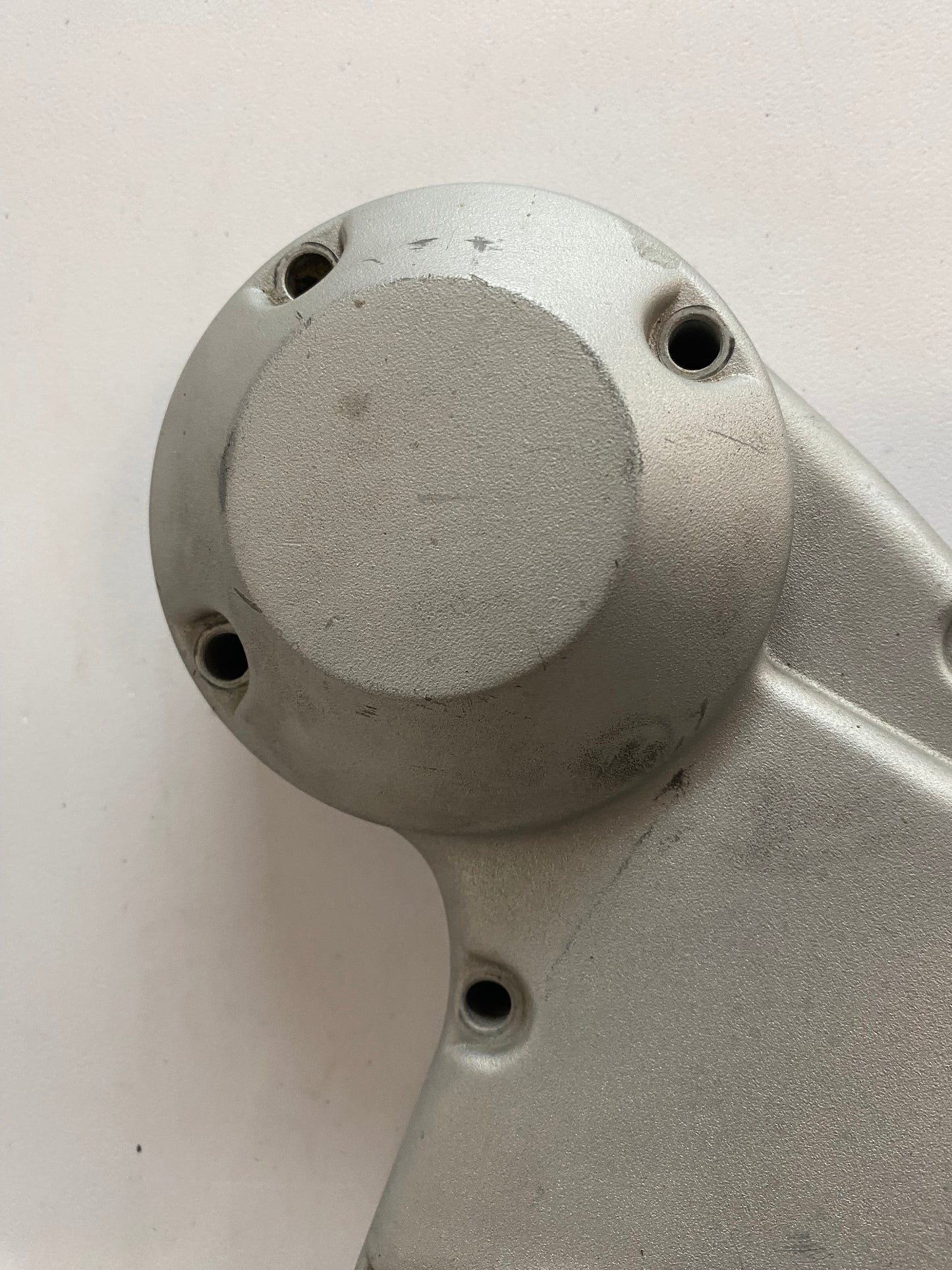 Carter de distribution gris Harley Davidson REF OEM : 25546-07