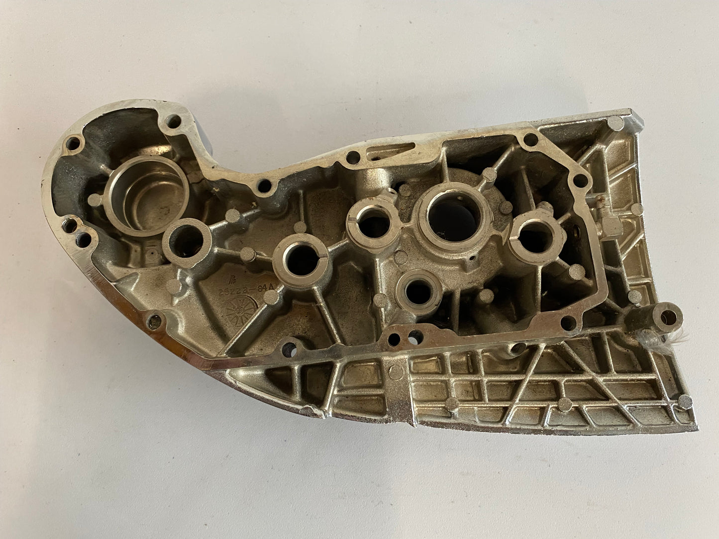 Carter de distribution chromé Harley Davidson REF OEM : 25263-86