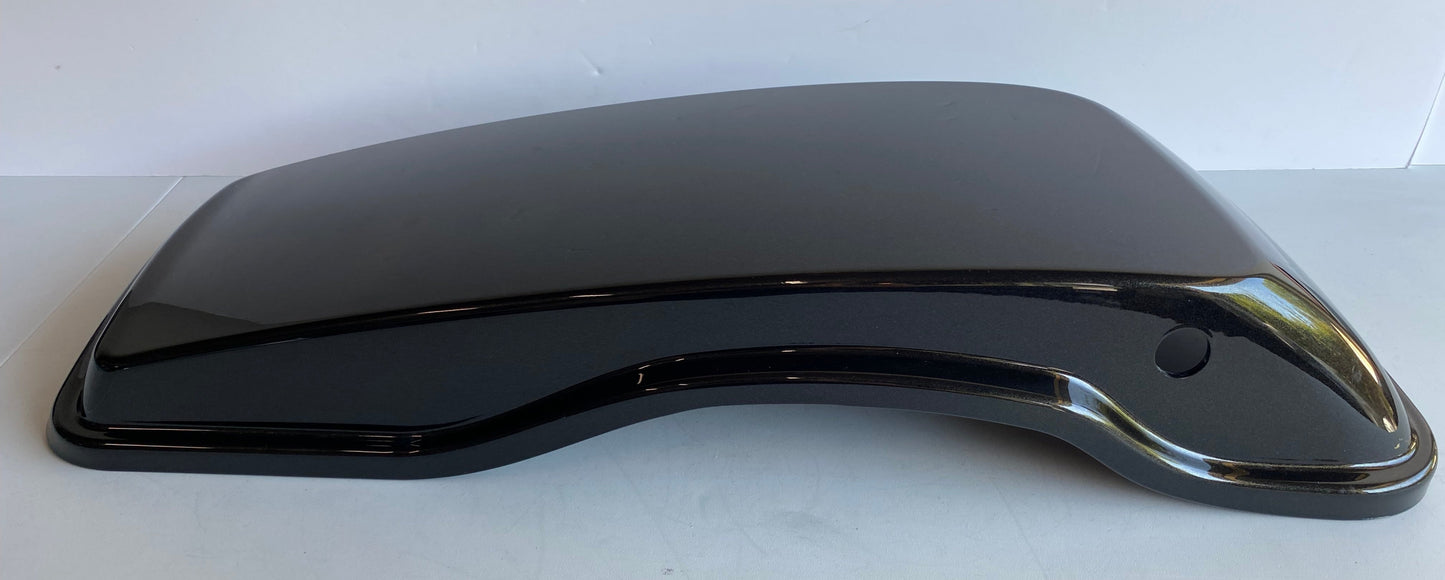 Couvercle de sacoche droite Black Quartz Touring Harley Davidson REF OEM 90201056DWE