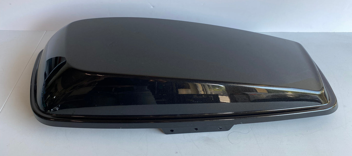 Couvercle de sacoche droite Black Quartz Touring Harley Davidson REF OEM 90201056DWE