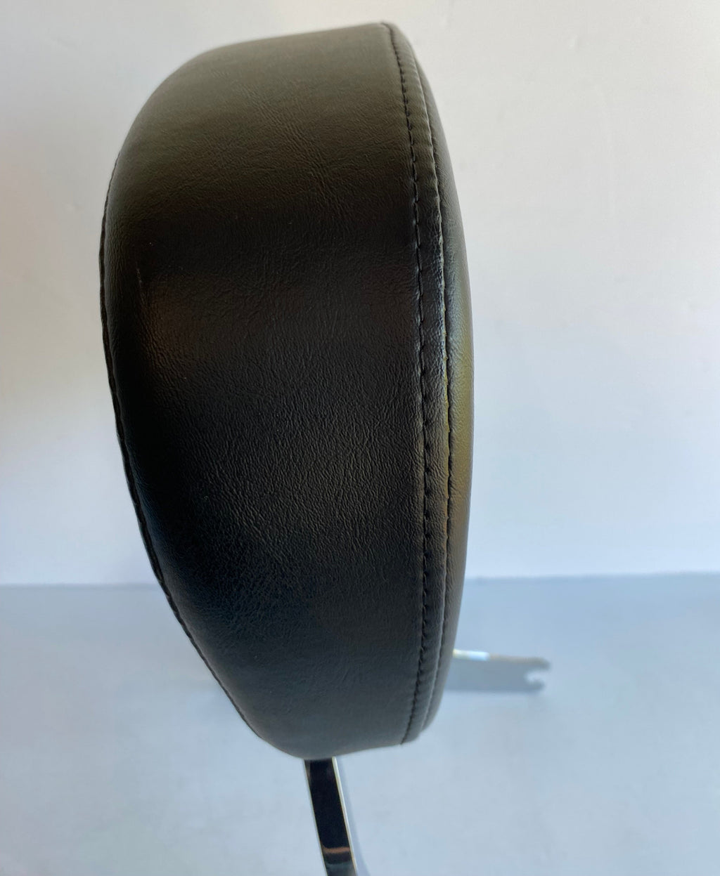 Sissy bar détachable Softail Harley Davidson REF OEM 53374-03 & 52731-00