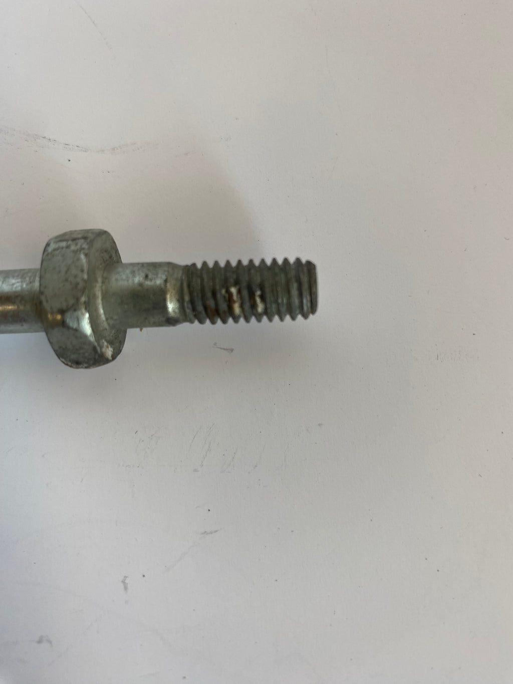 Goujon clignotant arrière Harley Davidson REF OEM 56104-94