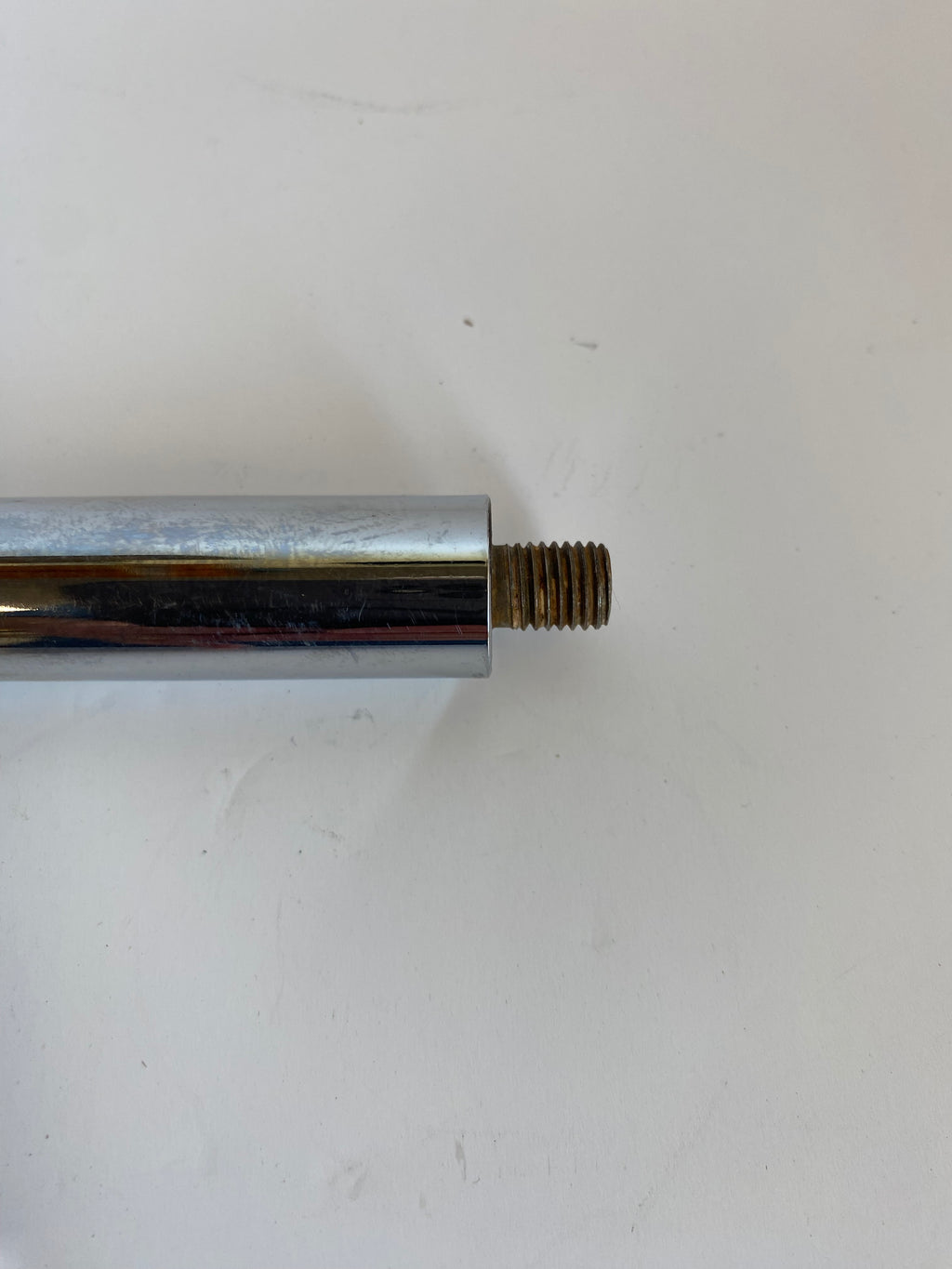 Blinkerbolzen hinten Harley Davidson REF OEM 68493-90