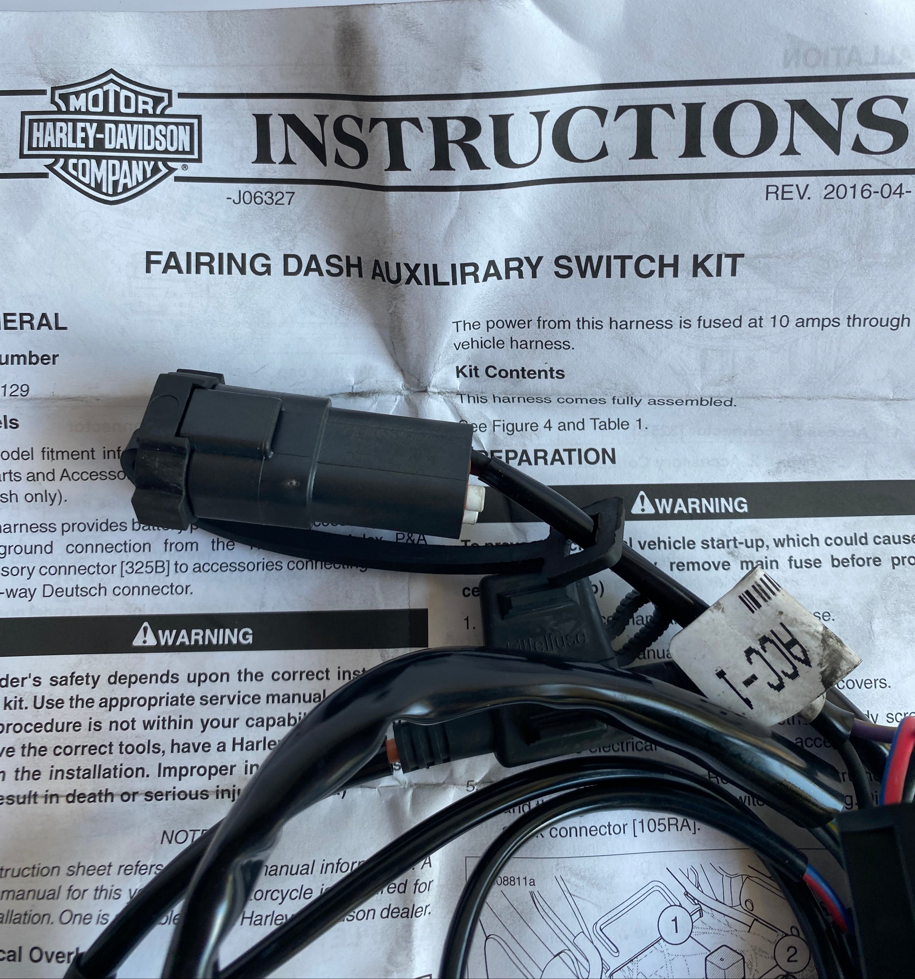 Harley Davidson Auxiliary Power Switch Harness REF OEM 69201598