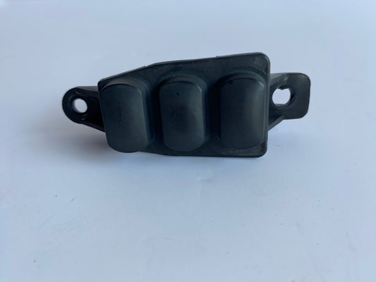 Cache trous boutons auxiliaire Harley Davidson REF OEM 70900138