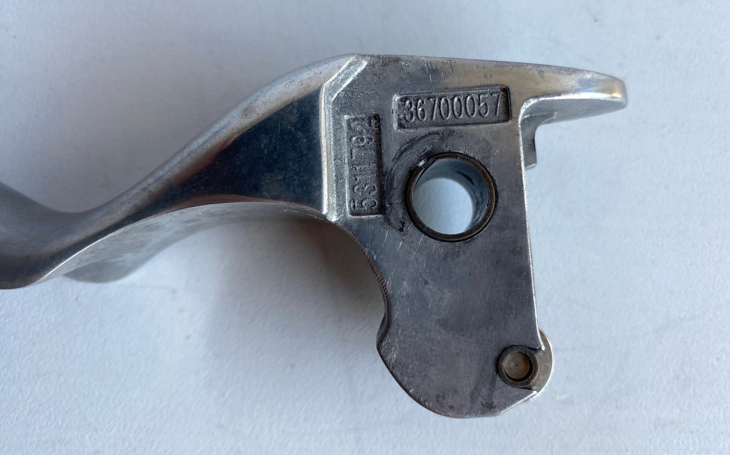 Levier d'embrayage hydraulique Touring Harley Davidson REF OEM 36700057
