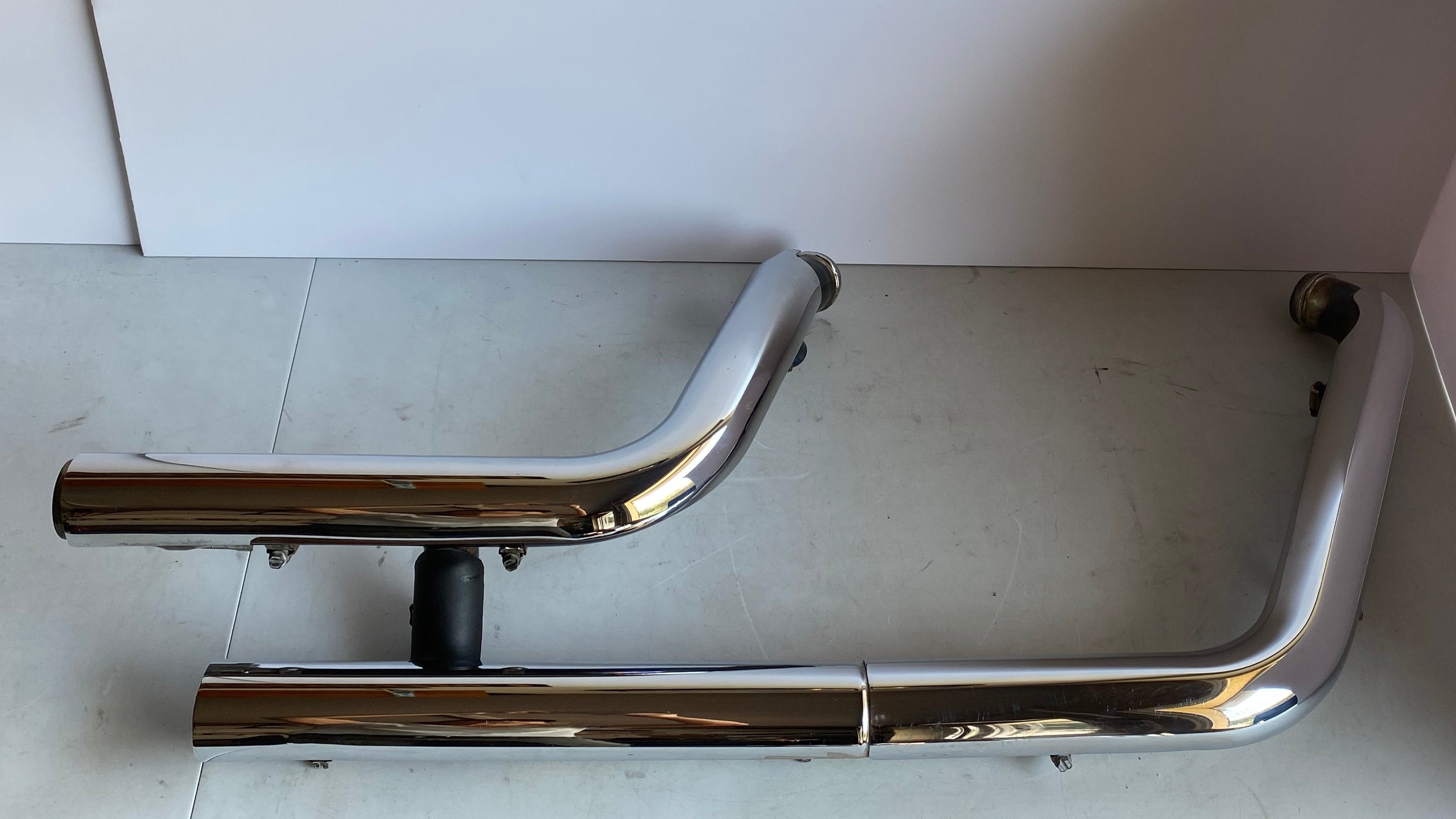 Auspuffkrümmer Softail Fat Boy Harley Davidson REF OEM 66784-07A