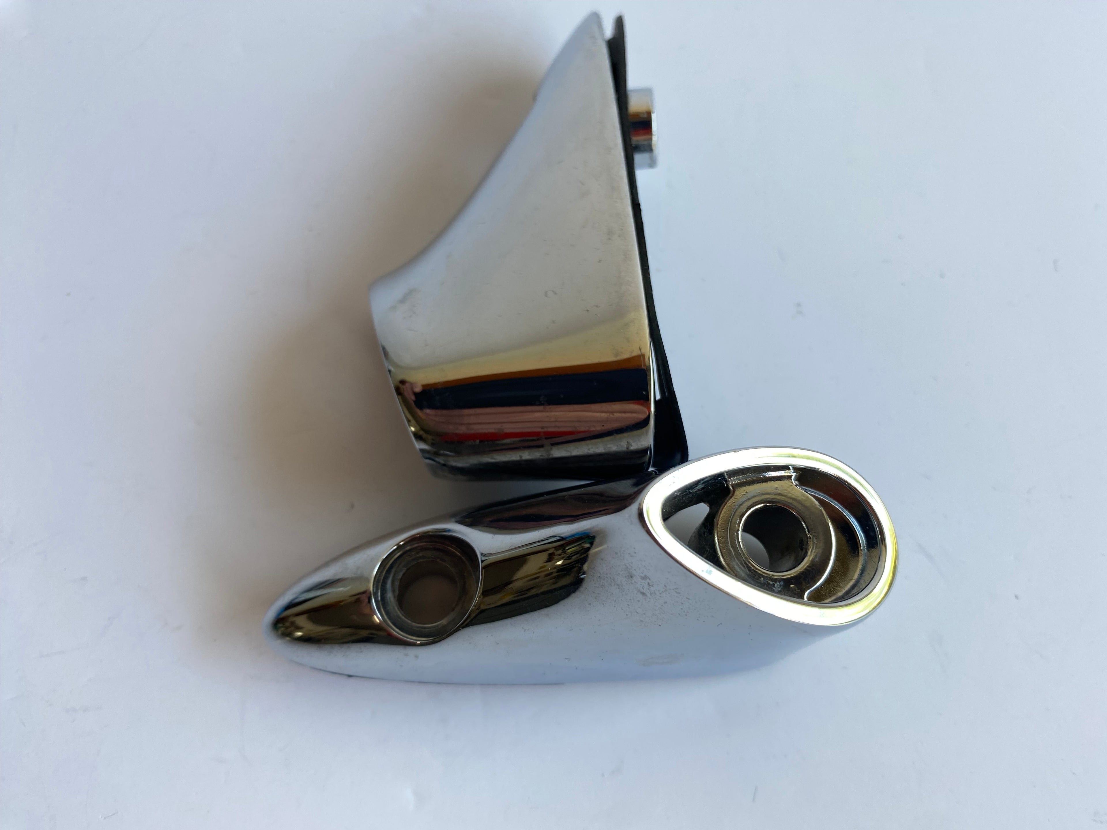 Jeu supports de clignotants avant Road Glide Harley Davidson REF OEM 67800299 & 67800300