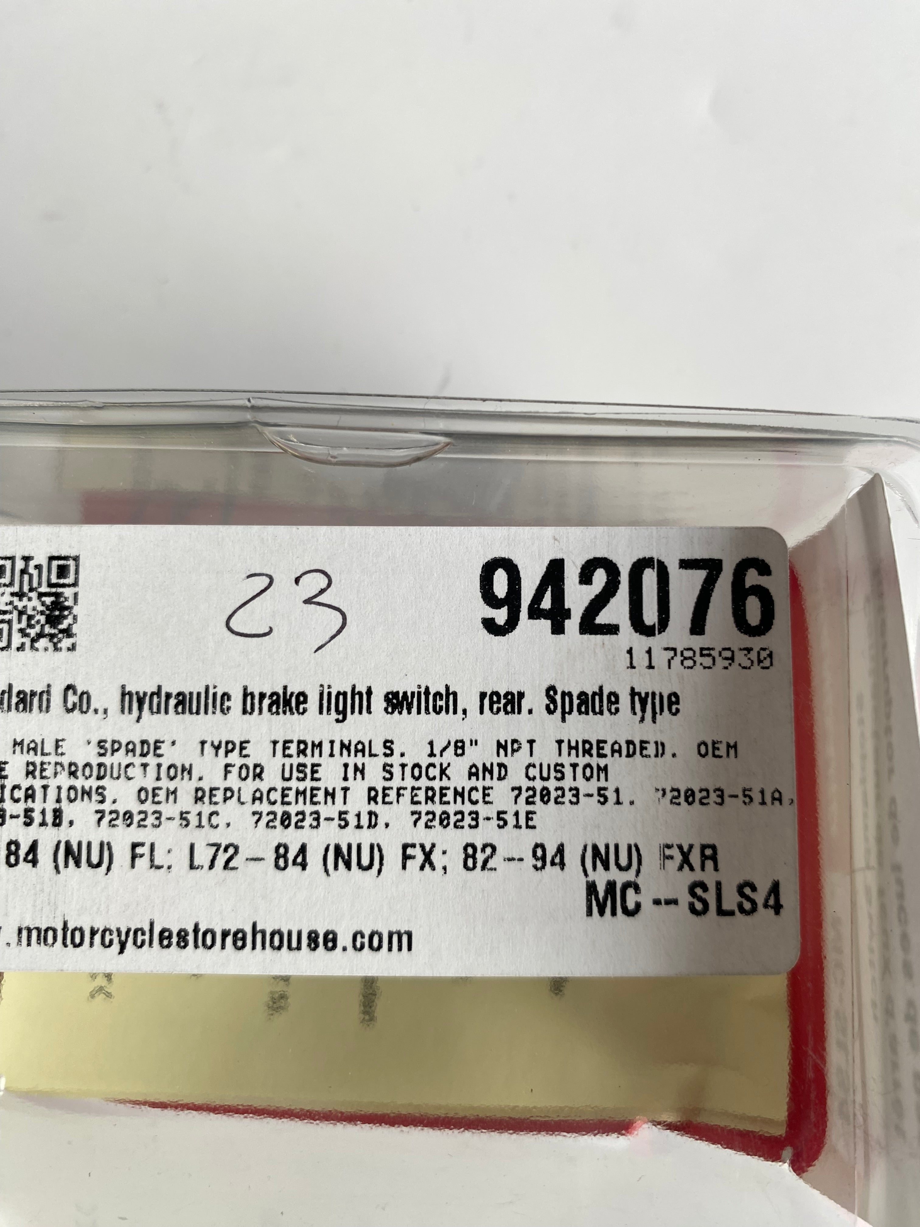 Contacteur feu stop arrière Harley Davidson REF MCS 942076