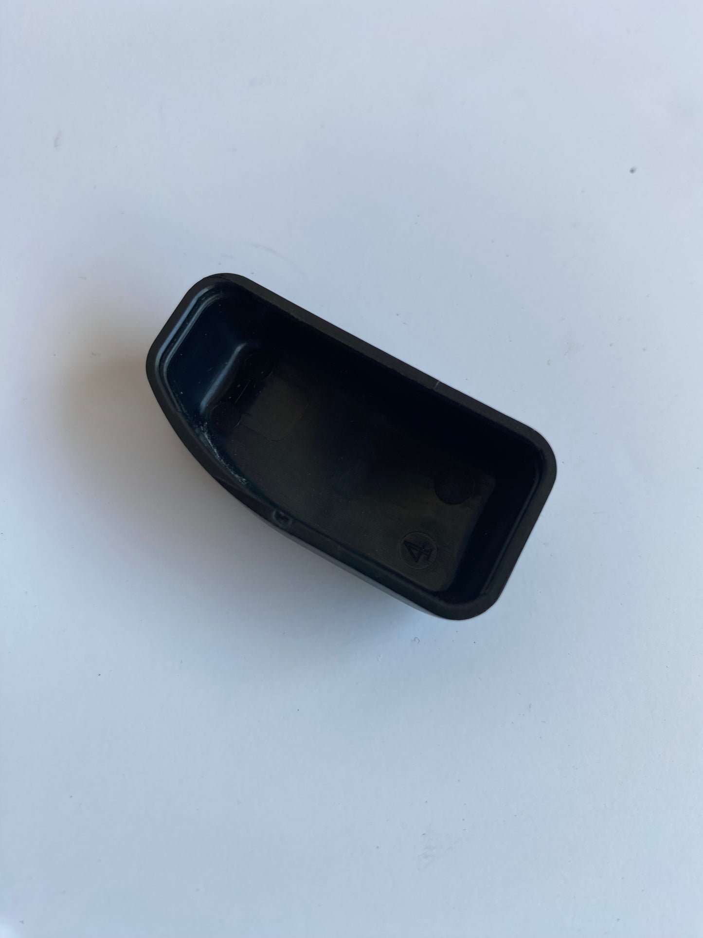 Cache bouton de clignotant droit Touring Harley Davidson REF OEM 7150063
