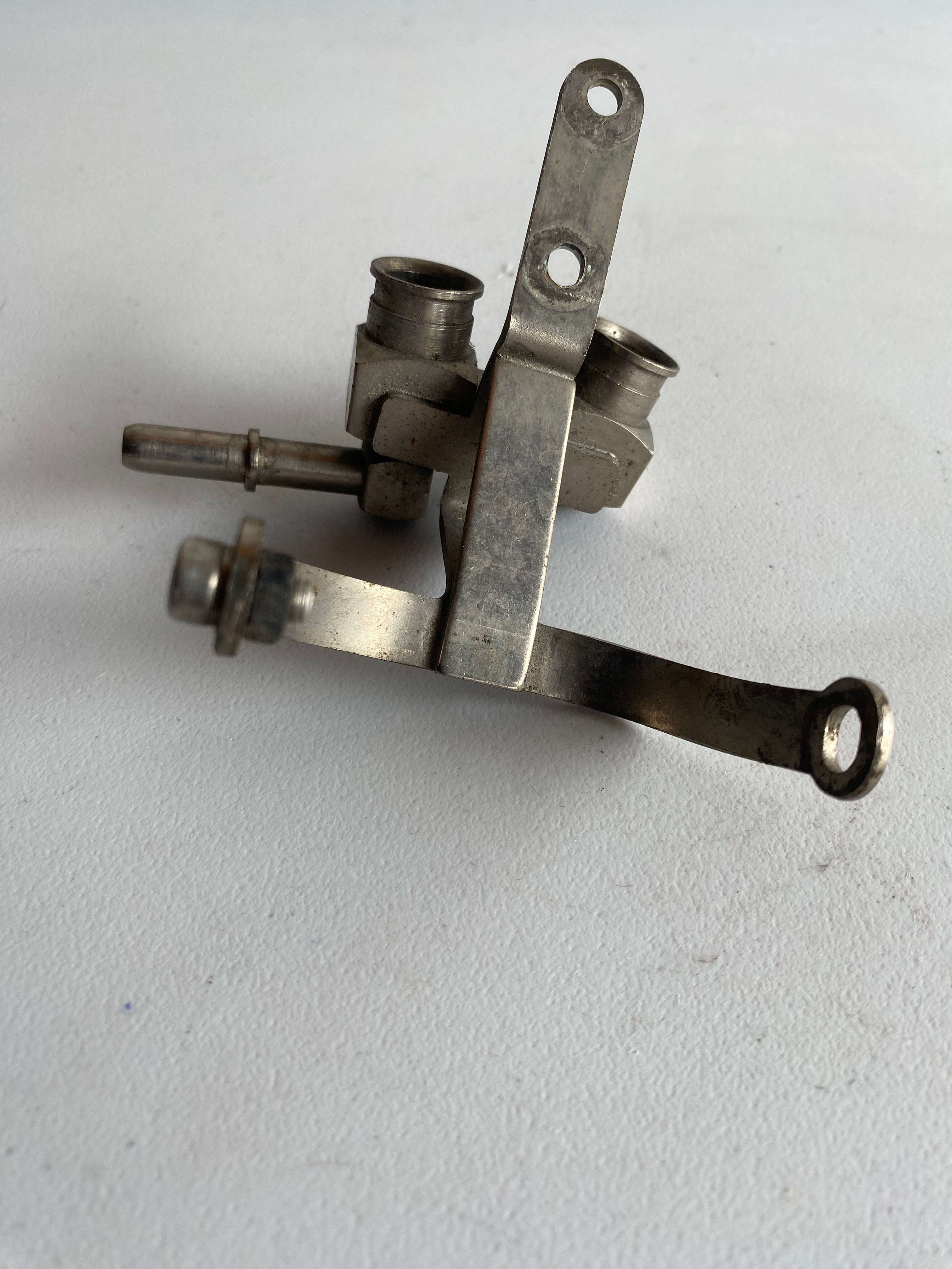 BUELL fuel injection / fuel inlet rail REF OEM: 29805-02