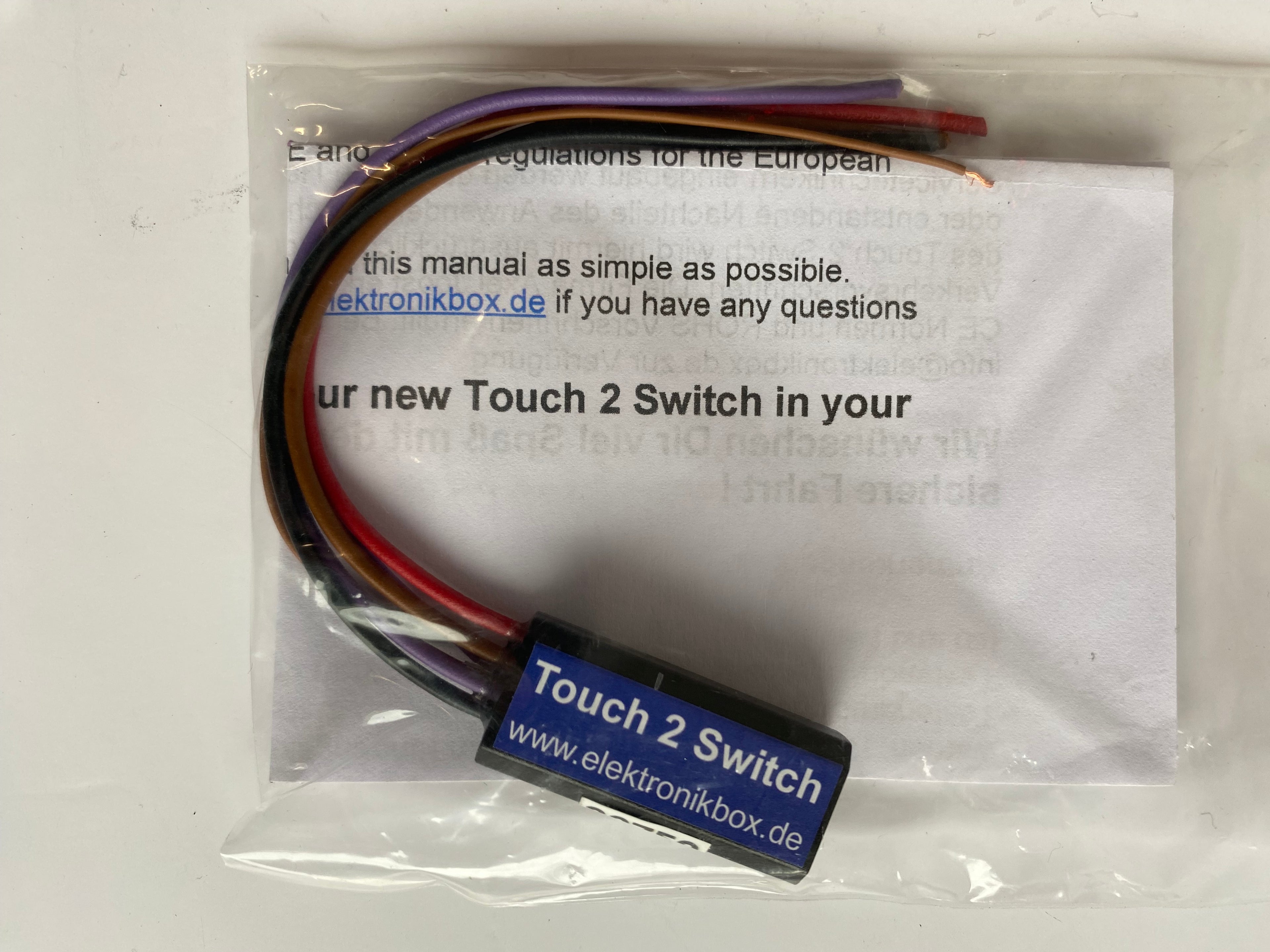 Relais bouton 2 entrées et 2 sorties Axel Joost Elektronik Harley Davidson REF MCS 954137