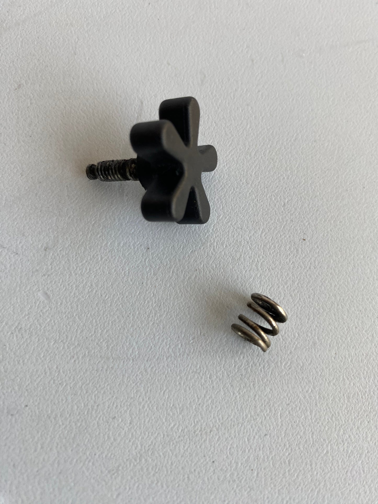 Vis de blocage accélérateur Harley Davidson REF OEM 56397-74C