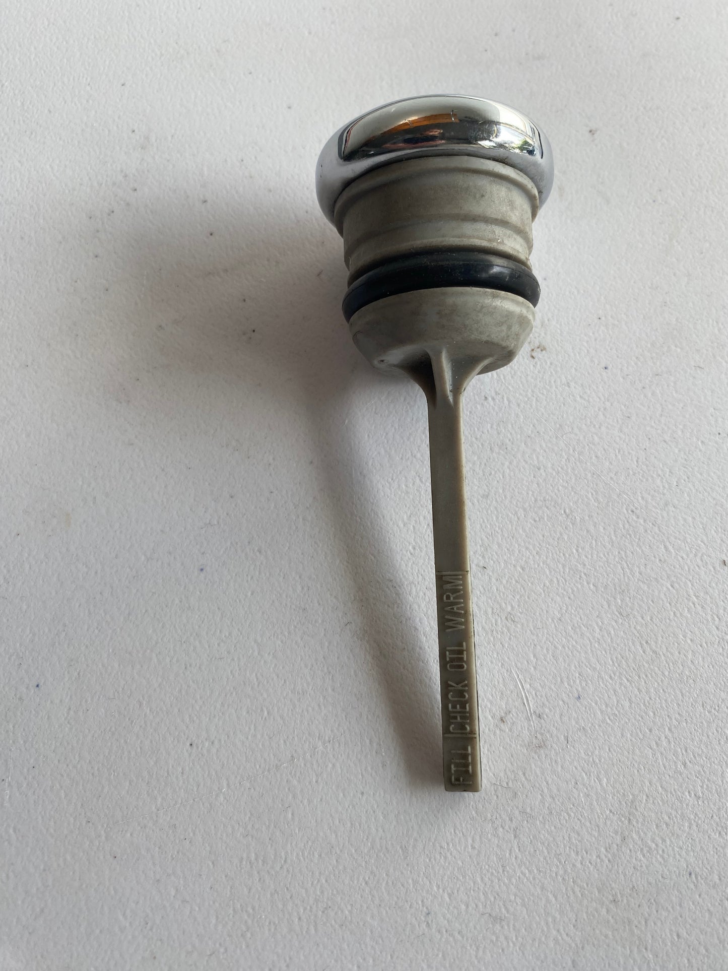 Bouchon de réservoir d'huile/ jauge Harley Davidson REF OEM : 62845-00A