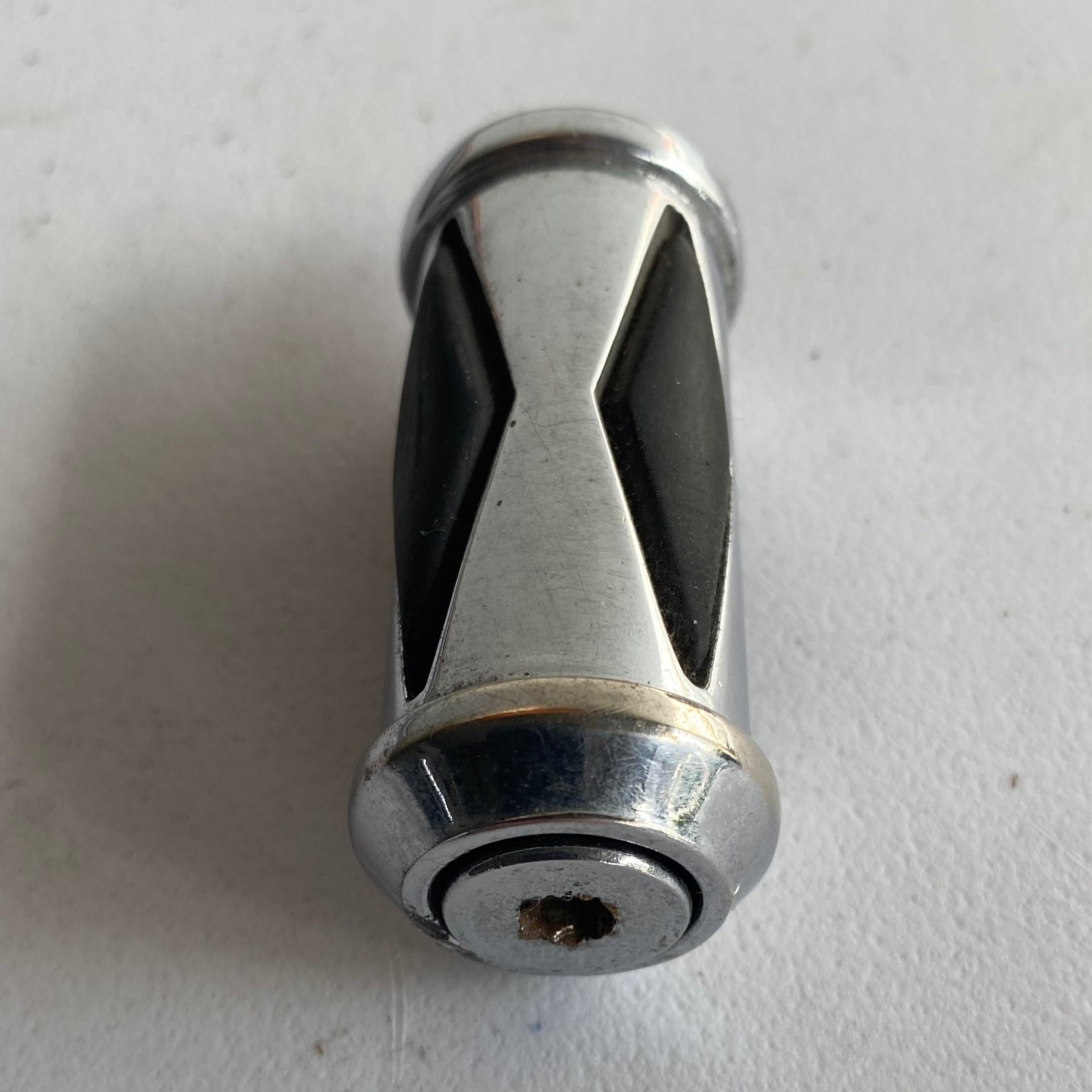 Harley Davidson Chrome Diamond Shifter Tip REF MCS: 990189